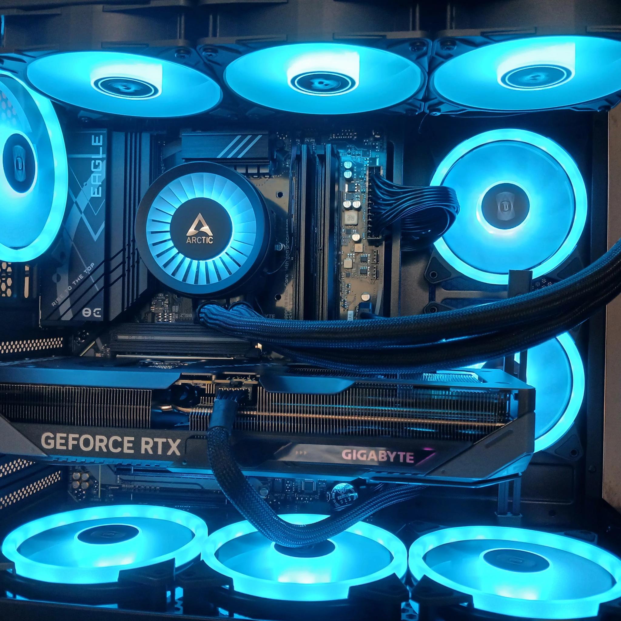 4K Gaming | RTX 5070 12GB | Intel i5 14600K | 32GB RAM