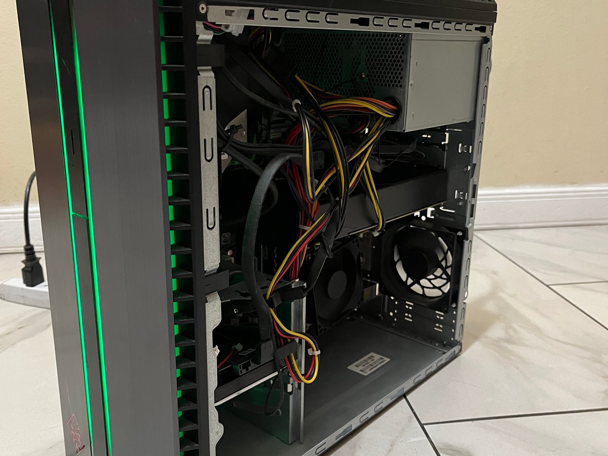 🟢🔥Budget HP OMEN Gaming PC - GTX 1060 3GB, Intel i5-7400, 12GB DDR4 RAM, 1.2TB Storage w/ Wi-Fi