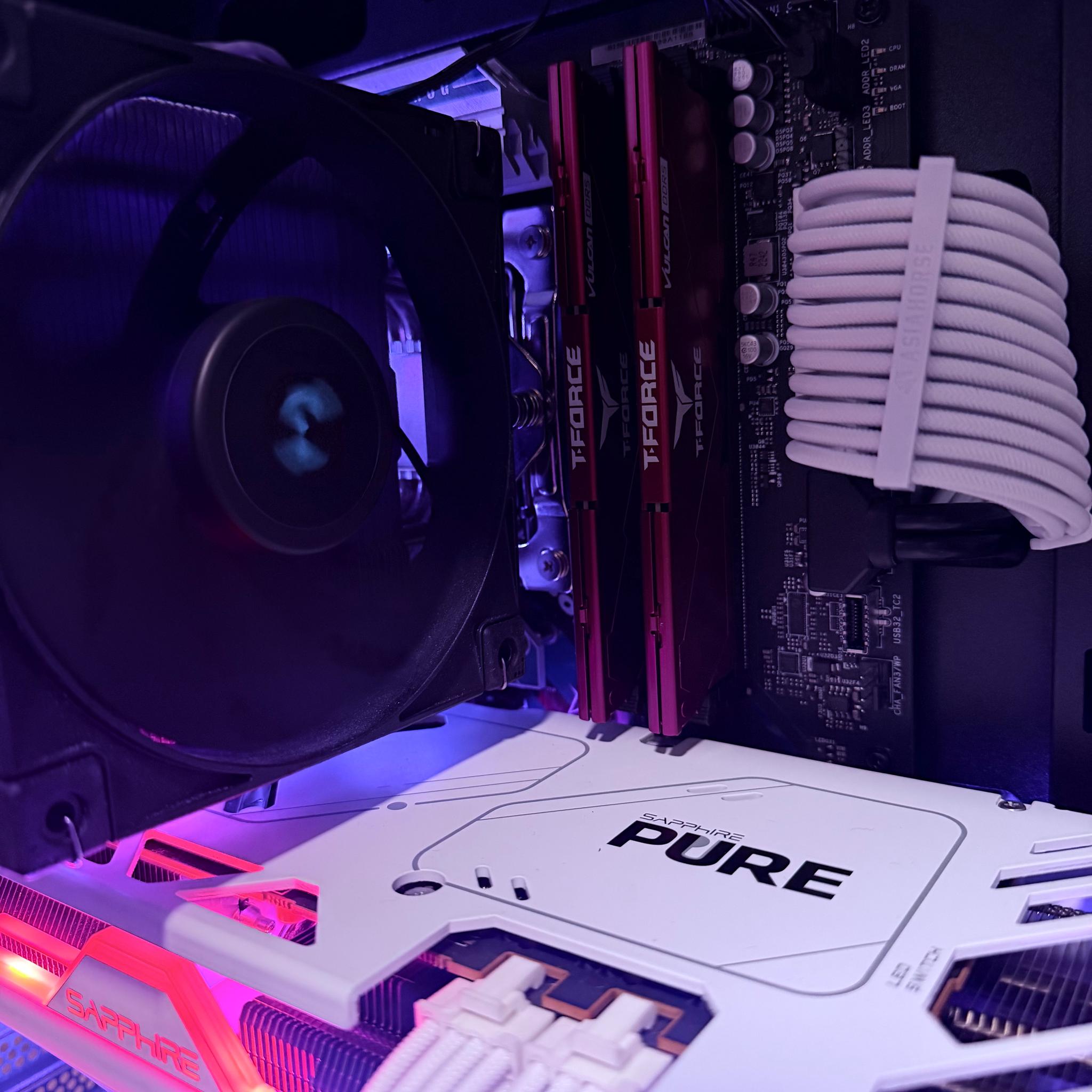 🔵⚪️"Sonic Pulse"⚪️🔵| 1440p/4k Gaming | RX 7800XT 16GB | 32GB DDR5 | i5 13400F | 1.75tb SSD | Win11