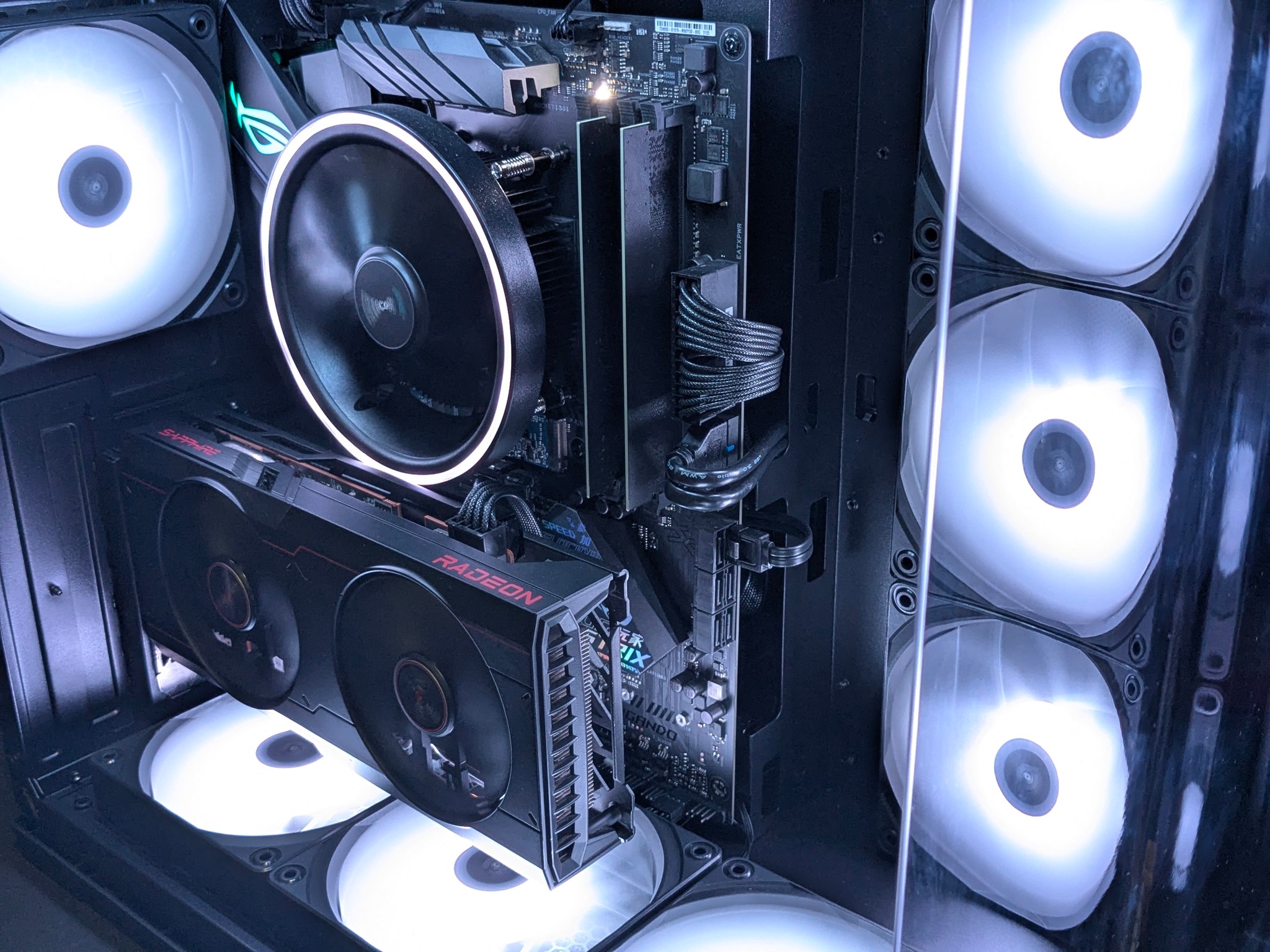 ⚫️ BLACKOUT 1080p Ultra Gaming PC (RX 6600 XT | Ryzen 5 5500 | 16GB RAM)