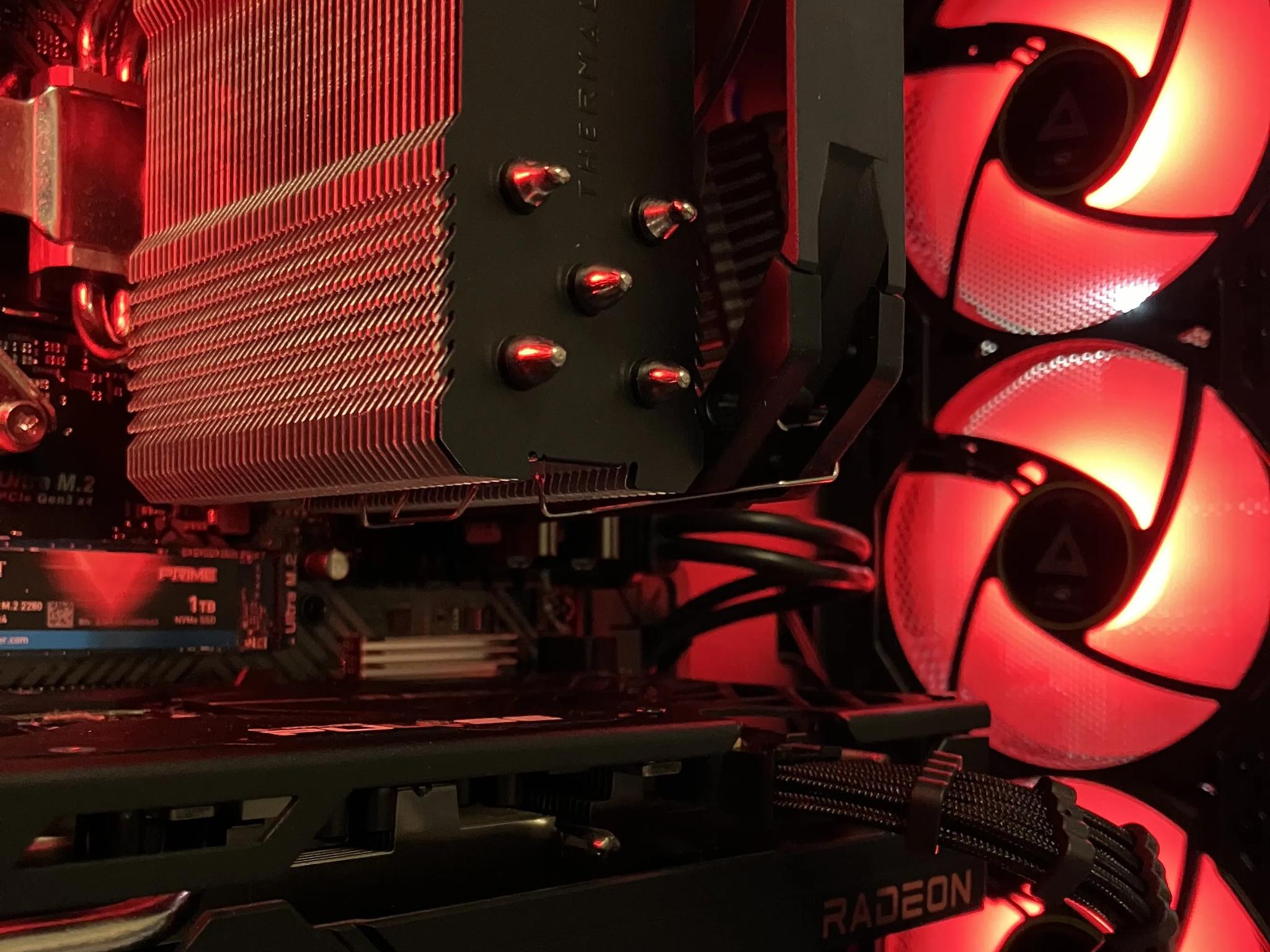 Ryzen 5 5600x and 6600 XT Gaming PC