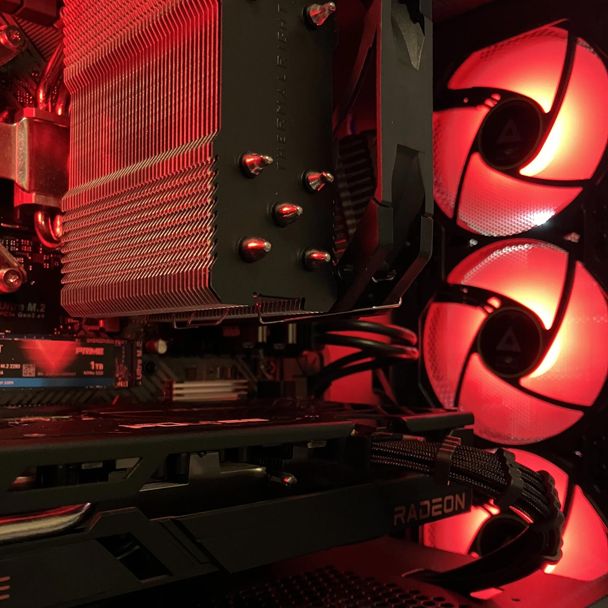 Ryzen 5 5600x and 6600 XT Gaming PC