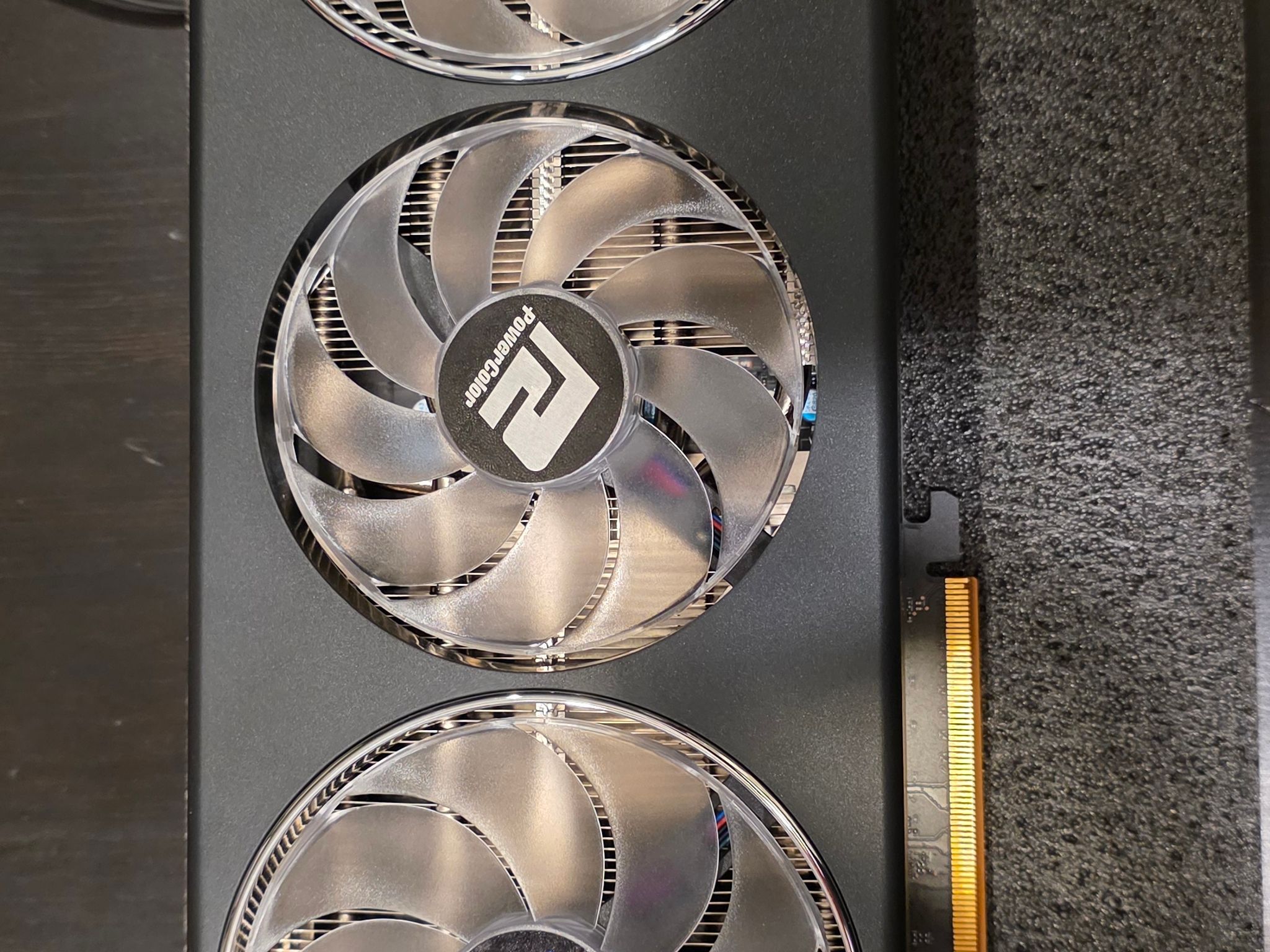 PowerColor Hellhound OC Radeon RX 7900 GRE