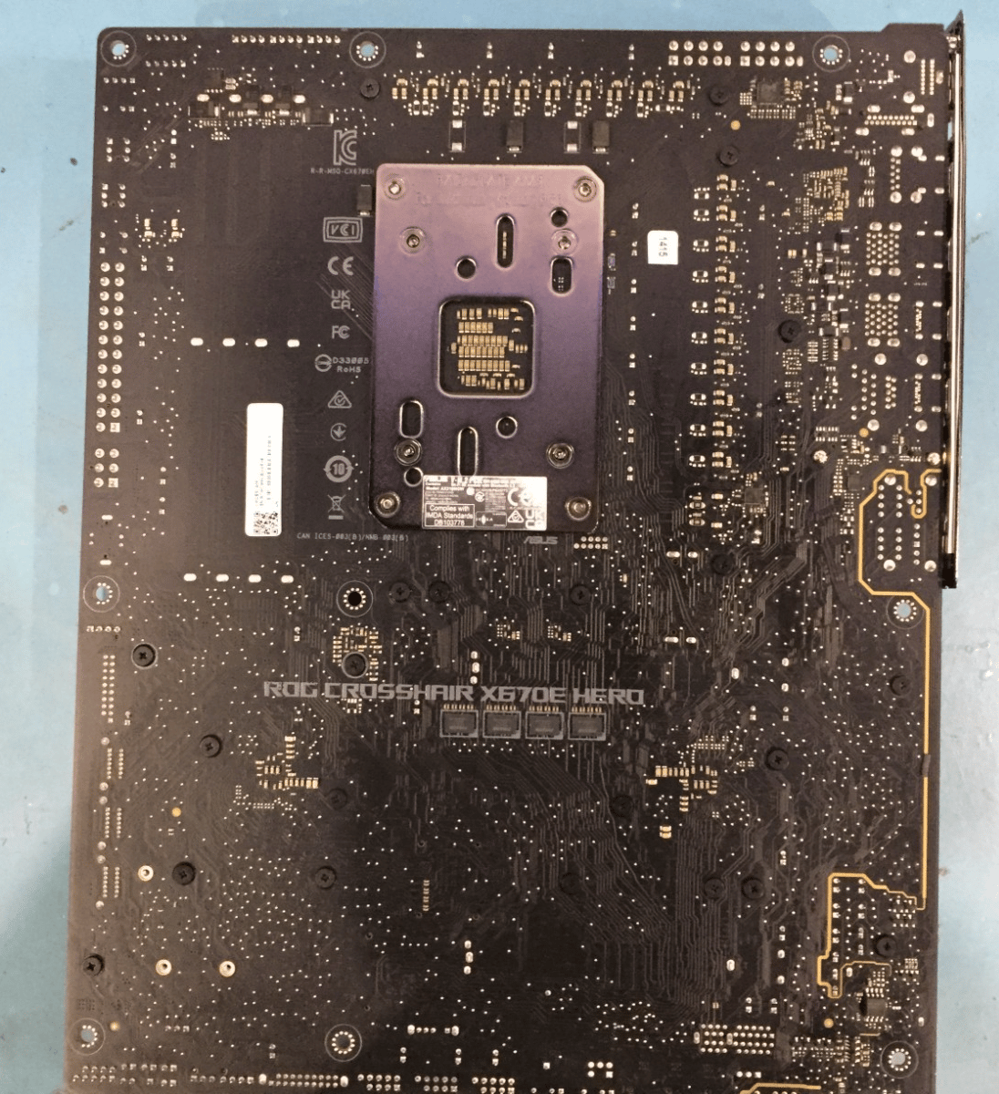 ASUS ROG CROSSHAIR X670E HERO AM5 MOTHERBOARD - RMA REPLACEMENT