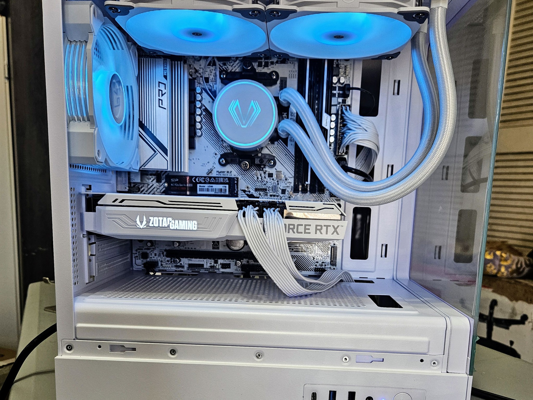 GeForce RTX 3060 Ti Custom Gaming PC - Ryzen 5 5600X, 1TB NVMe SSD