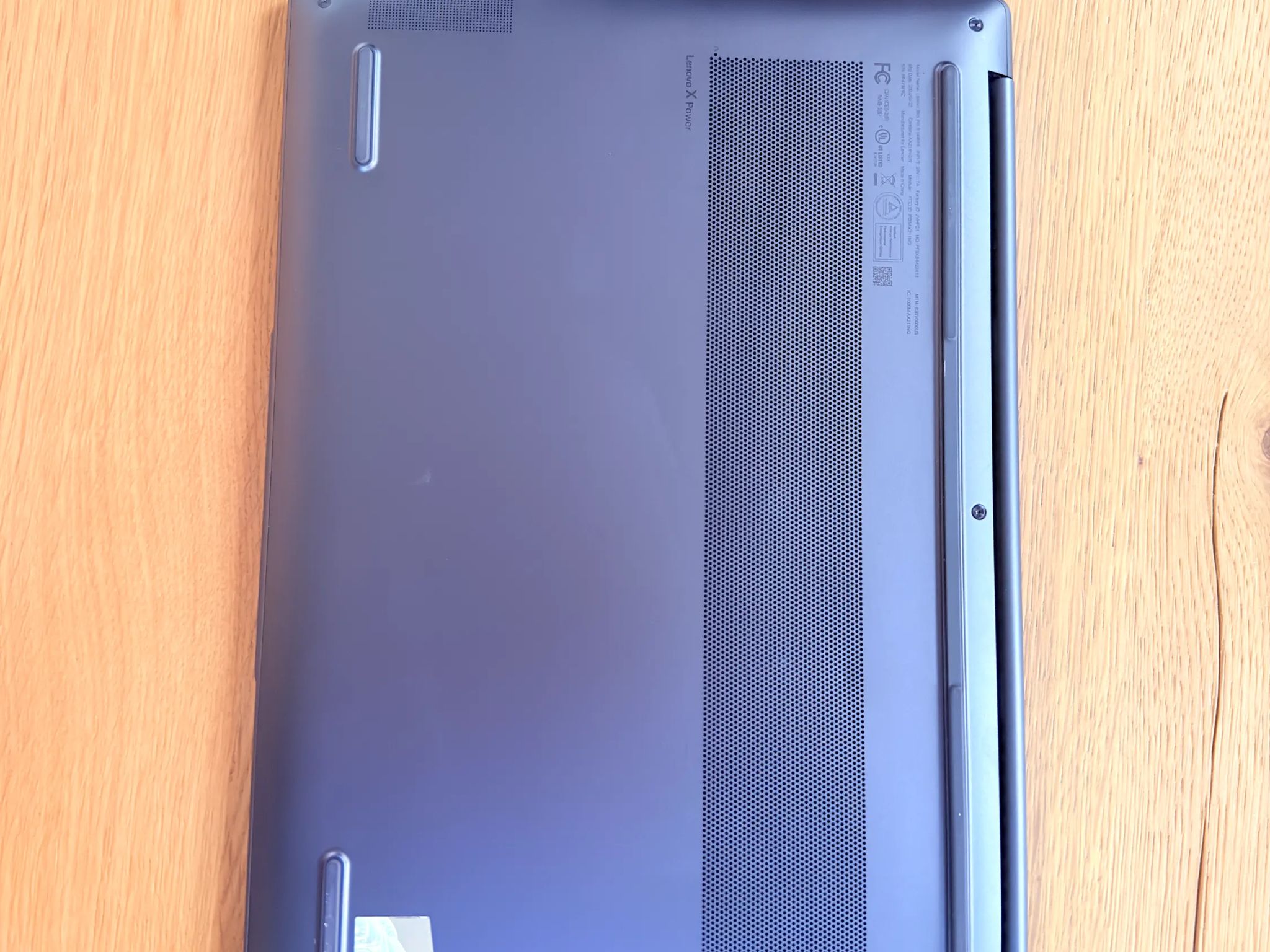 LIKE NEW! Lenovo Slim Pro 9i 14"