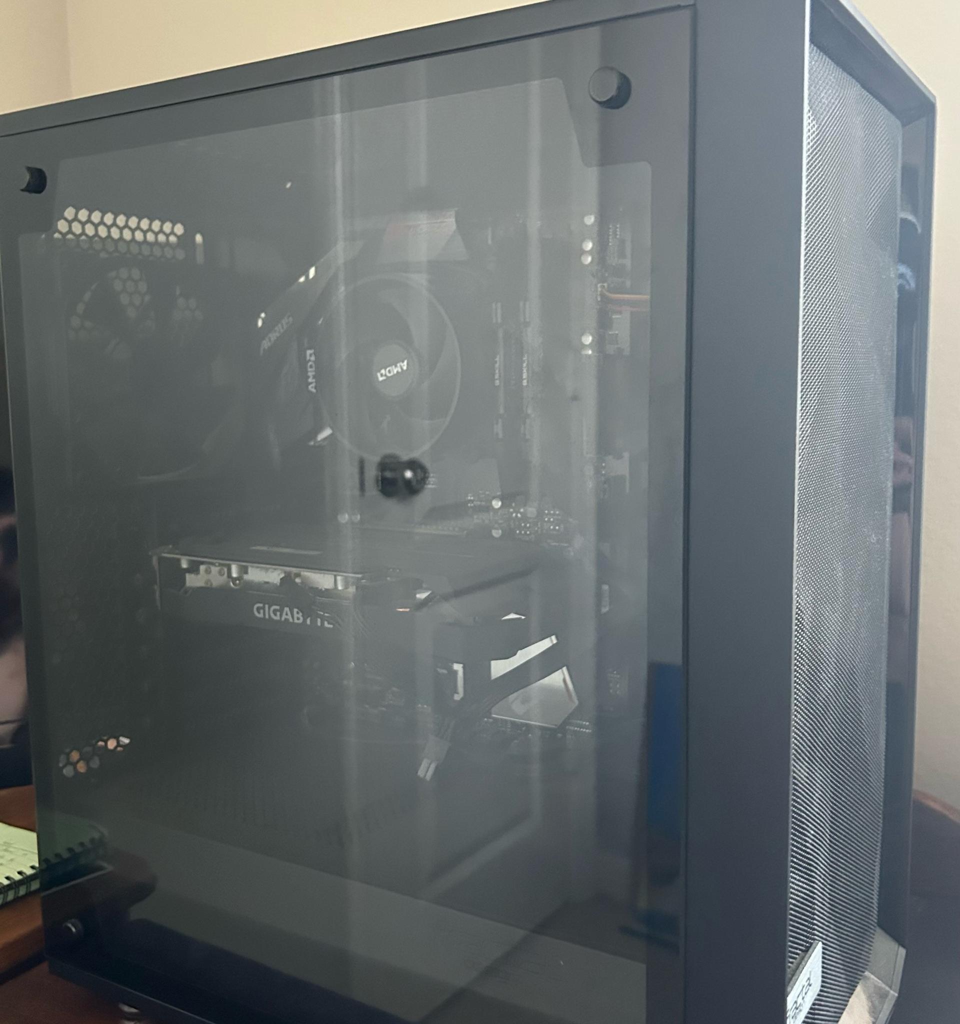 Desktop Gaming PC! Ryzen 5 3600 + Nvidia GTX 1650 super!