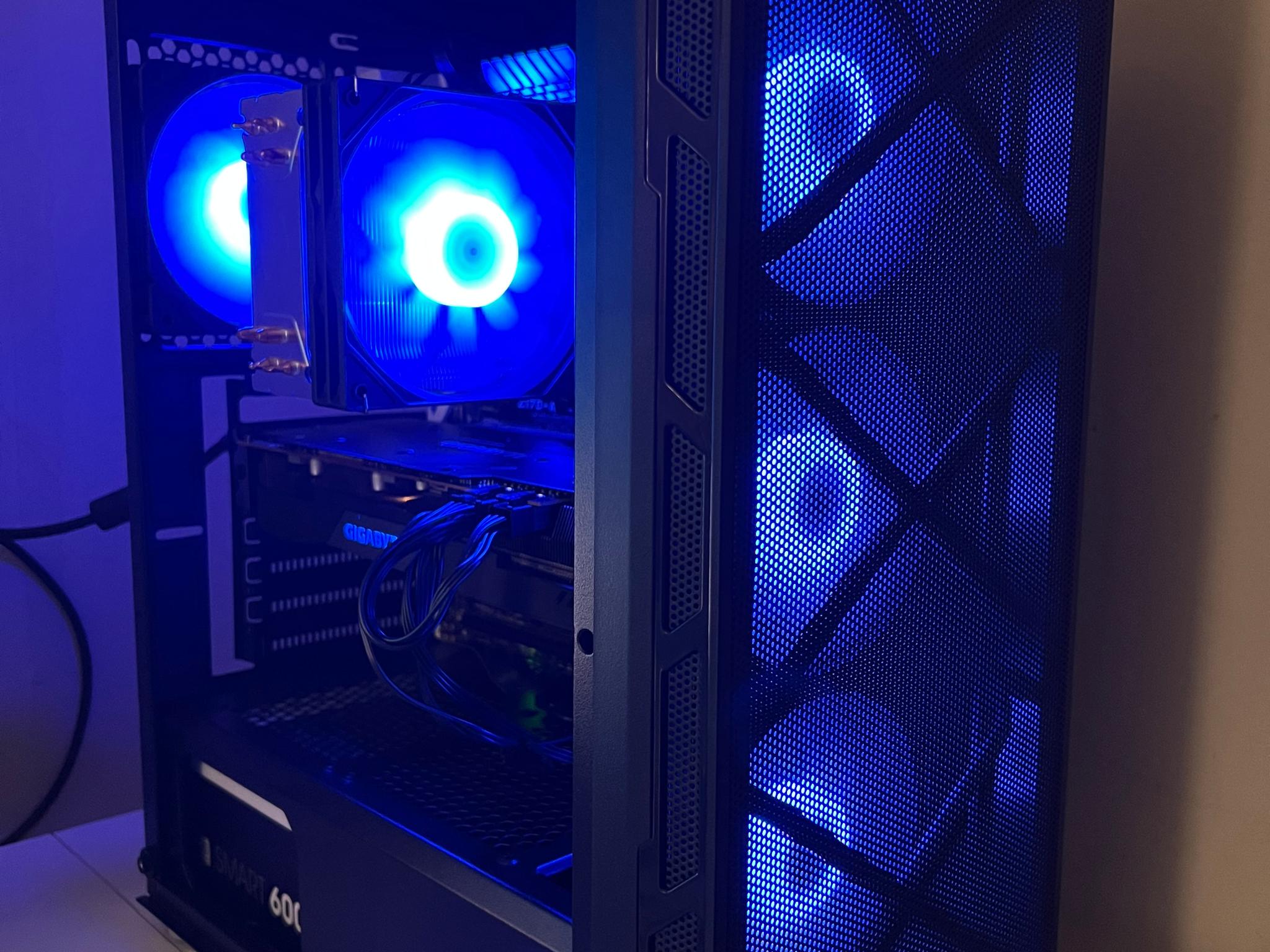 Gaming pc | Rx5700xt 8gb | i7 6700k 4.0ghz |16gb ddr4 3000mhz 1080p/1440p Performance mid-ranged