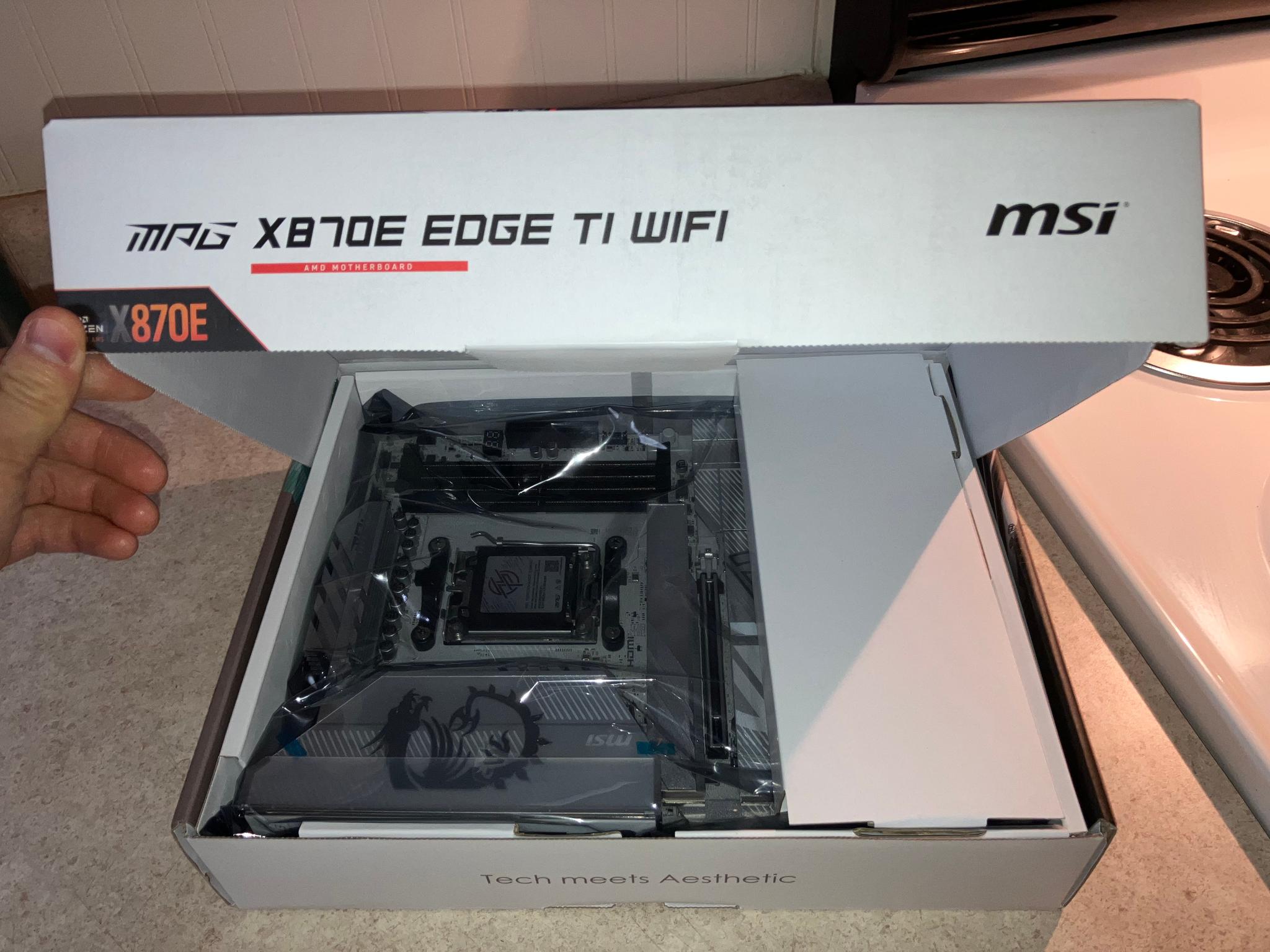 MSI Mag X870E Edge Ti Wifi