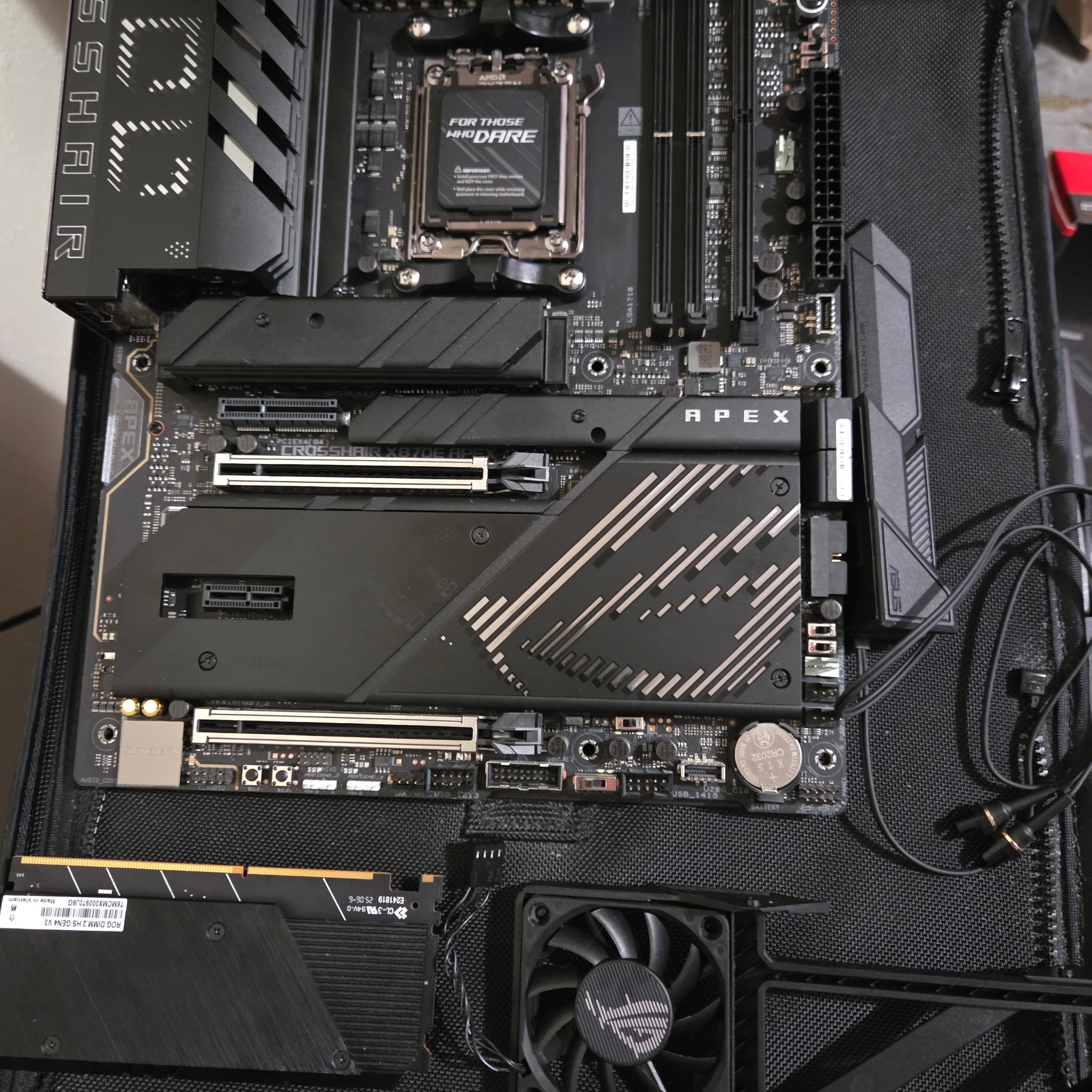 ASUS ROG Crosshair X870E APEX AM5 Motherboard