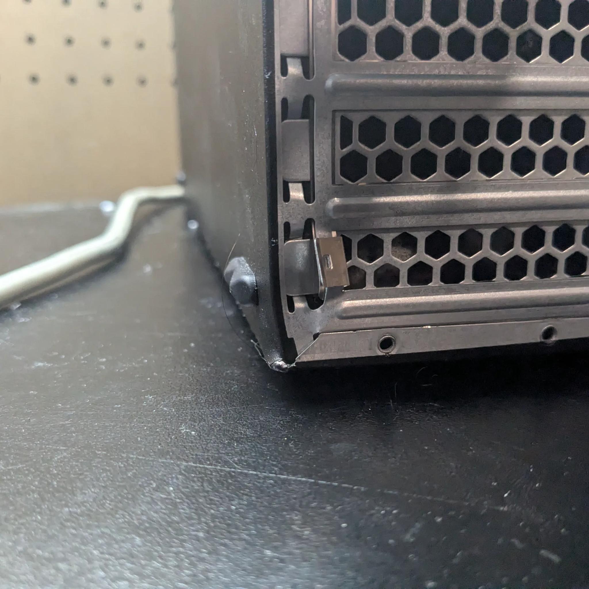 Minecraft/Roblox/Office Tower | Windows 11 | i3-6100, 16GB RAM, 480GB SSD, GT 1030, WiFi