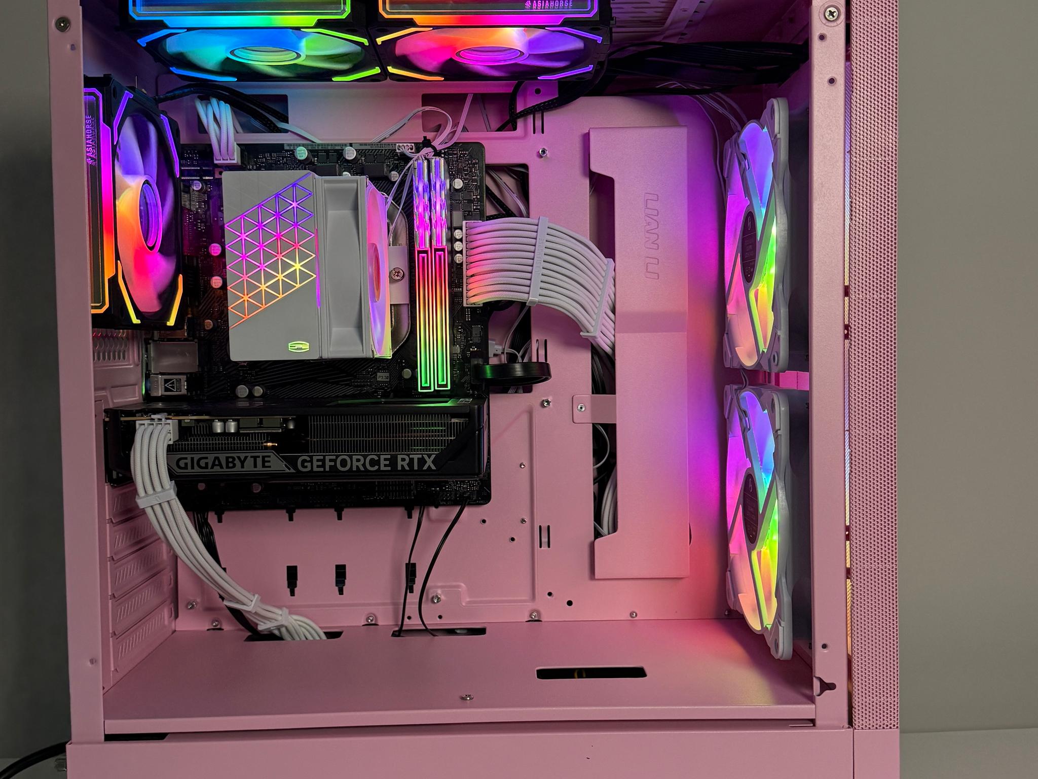 🌸 Lian Li Pink Gaming PC –RTX 5060 8gb|16gb RAM, 1TB SSD
