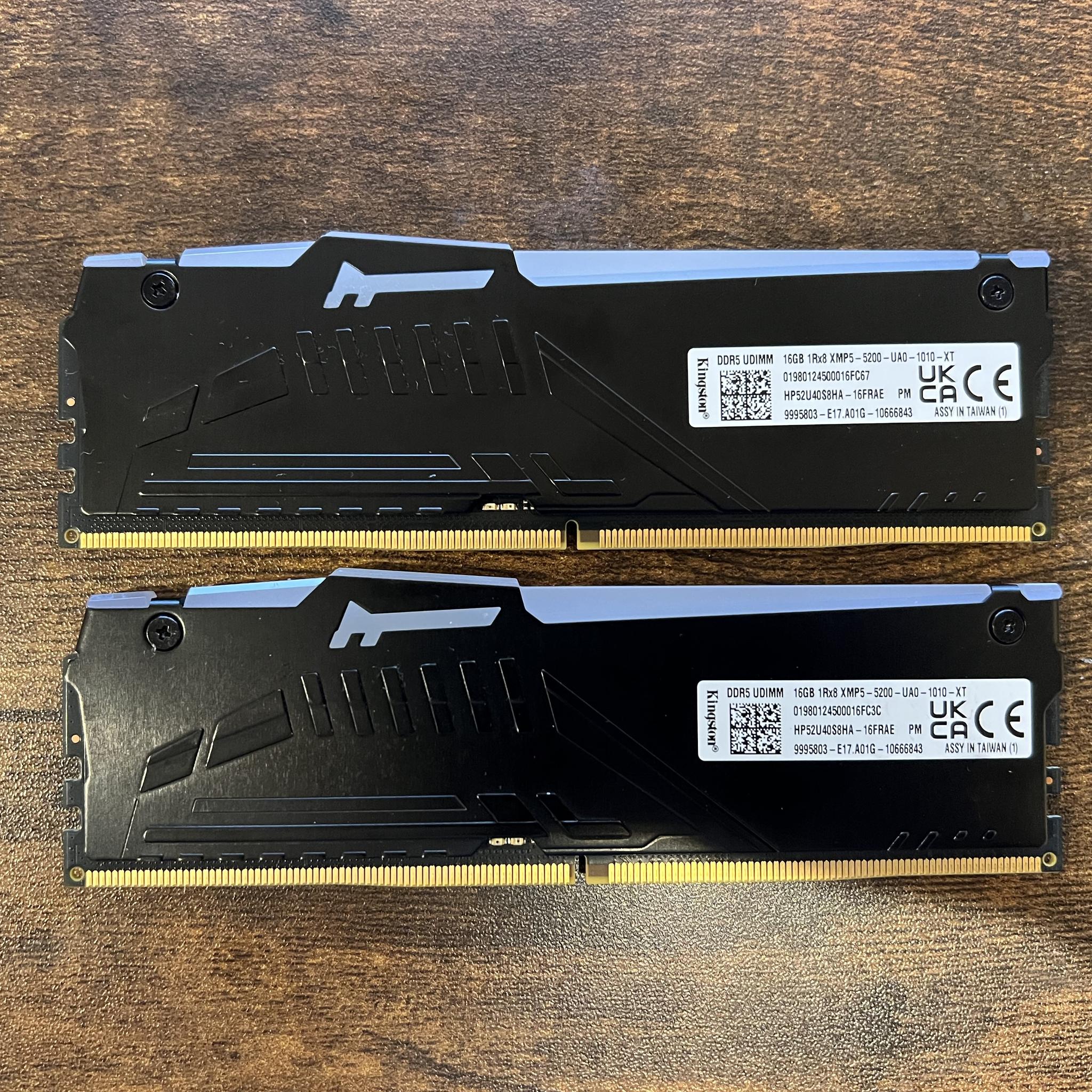 32GB DDR5-5200MHz CL40 RGB Kingston FURY Beast RAM Memory