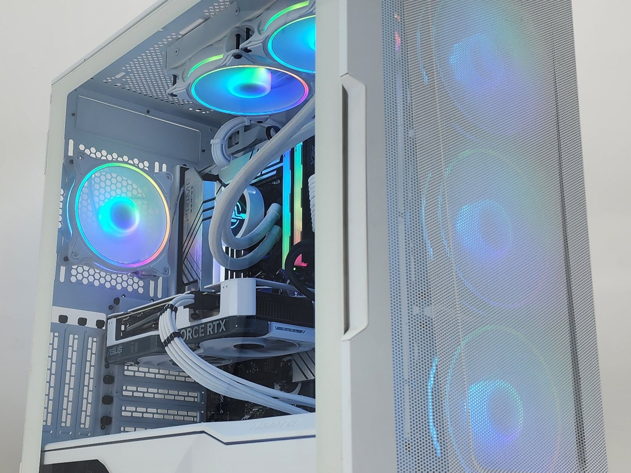 Gaming PC i5-12600KF 32GB RAM 1TB SSD RTX 4060 Ti 8GB Windows 11 Computer