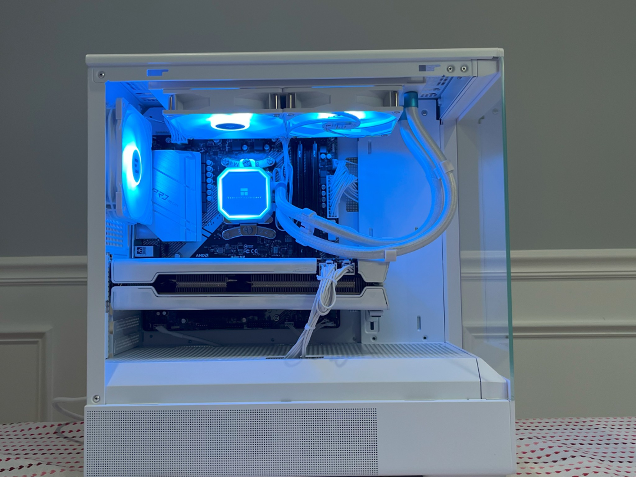❄️WINTER SALE❄️ Gaming PC | Ryzen 7 5700x | RX 5700 XT | 32 GBs RAM |