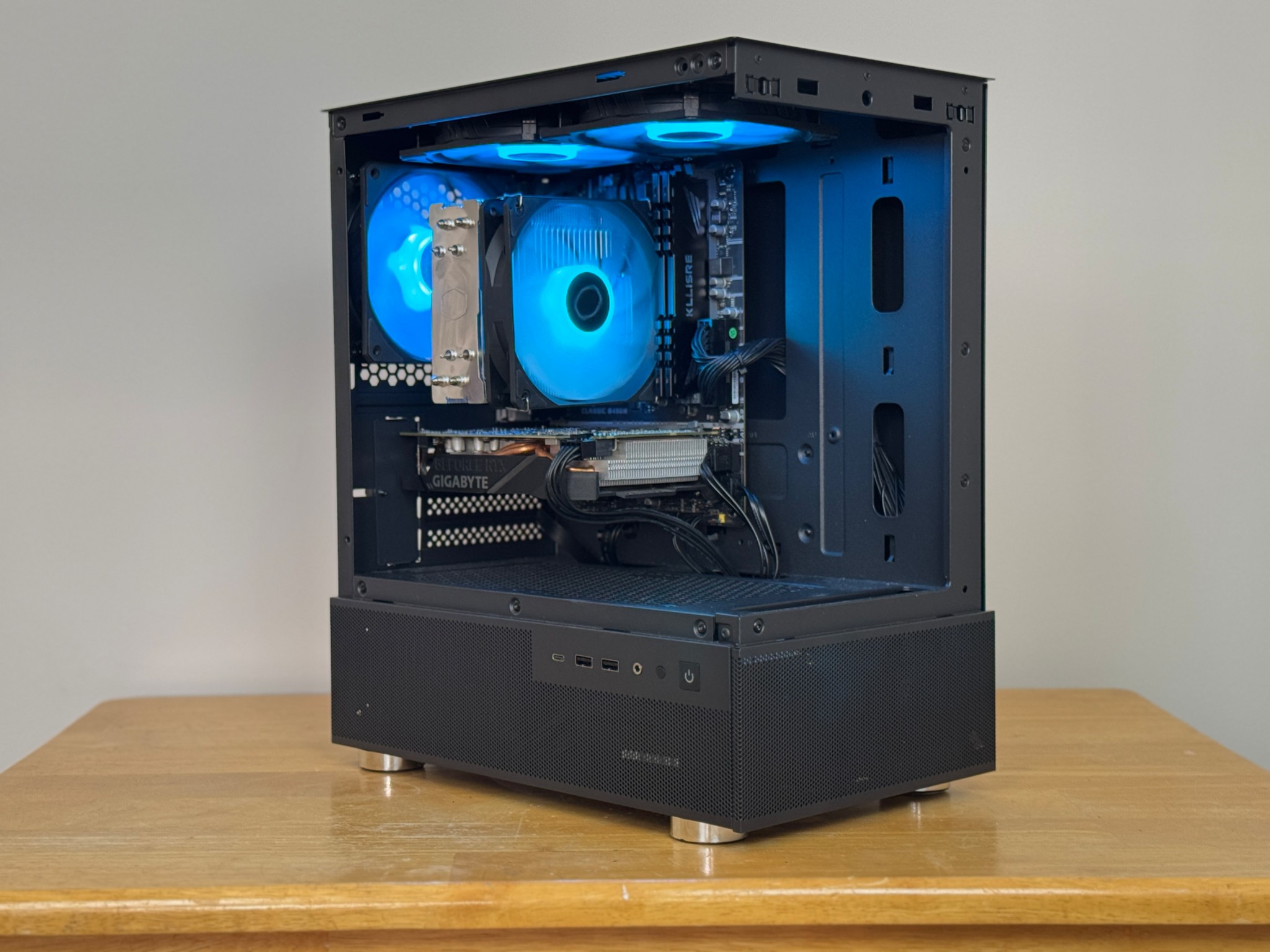 RTX 2060 RYZEN 5 1080p/1440p 1.25TB Gaming/Streaming PC (Fortnite, Marvel Rivals, Valorant,)