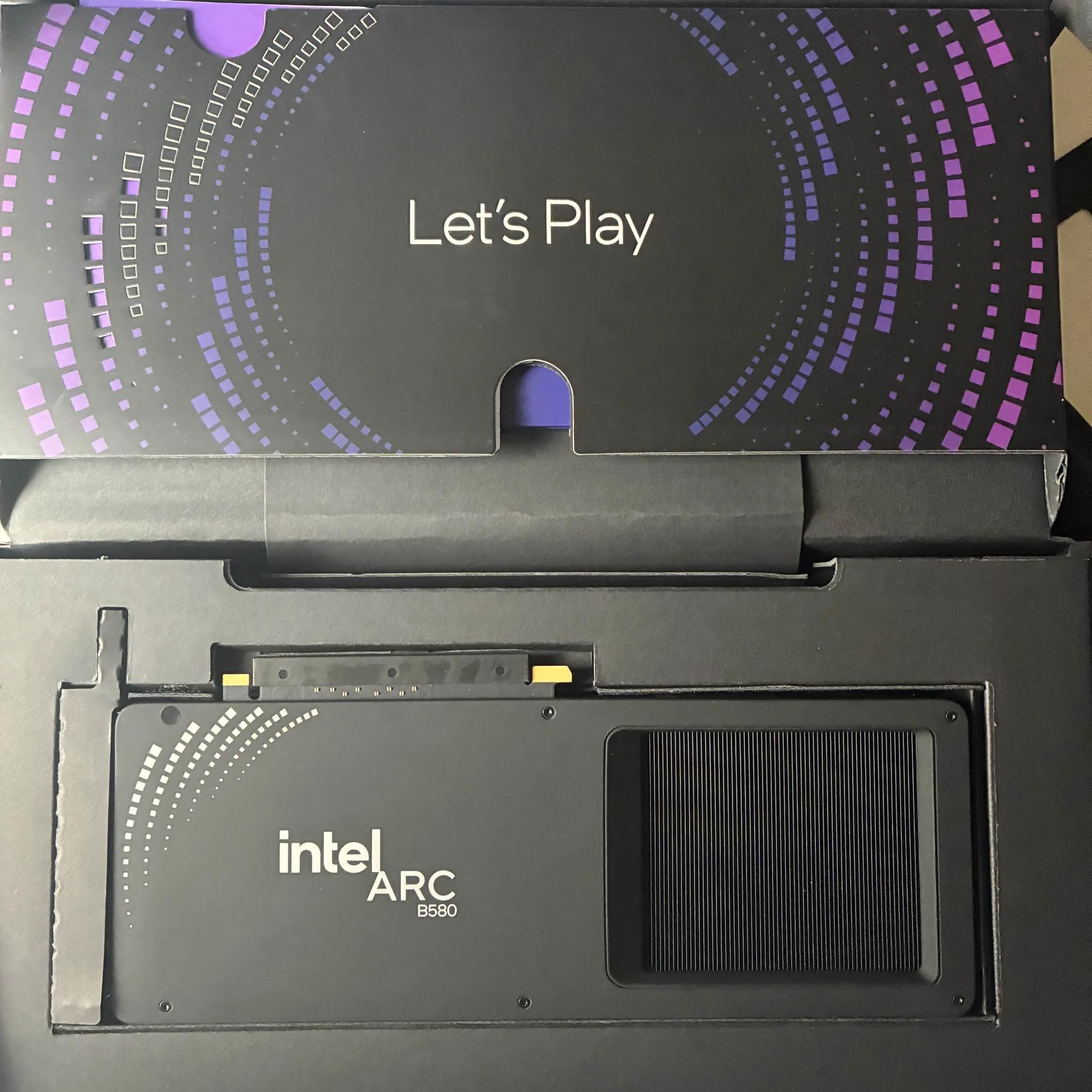Intel Arc B580 LE