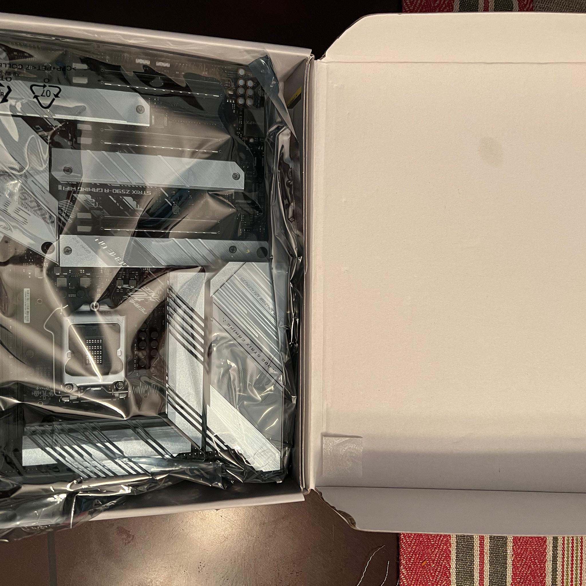 ASUS ROG Strix Z590-A Gaming WiFi 6 LGA 1200