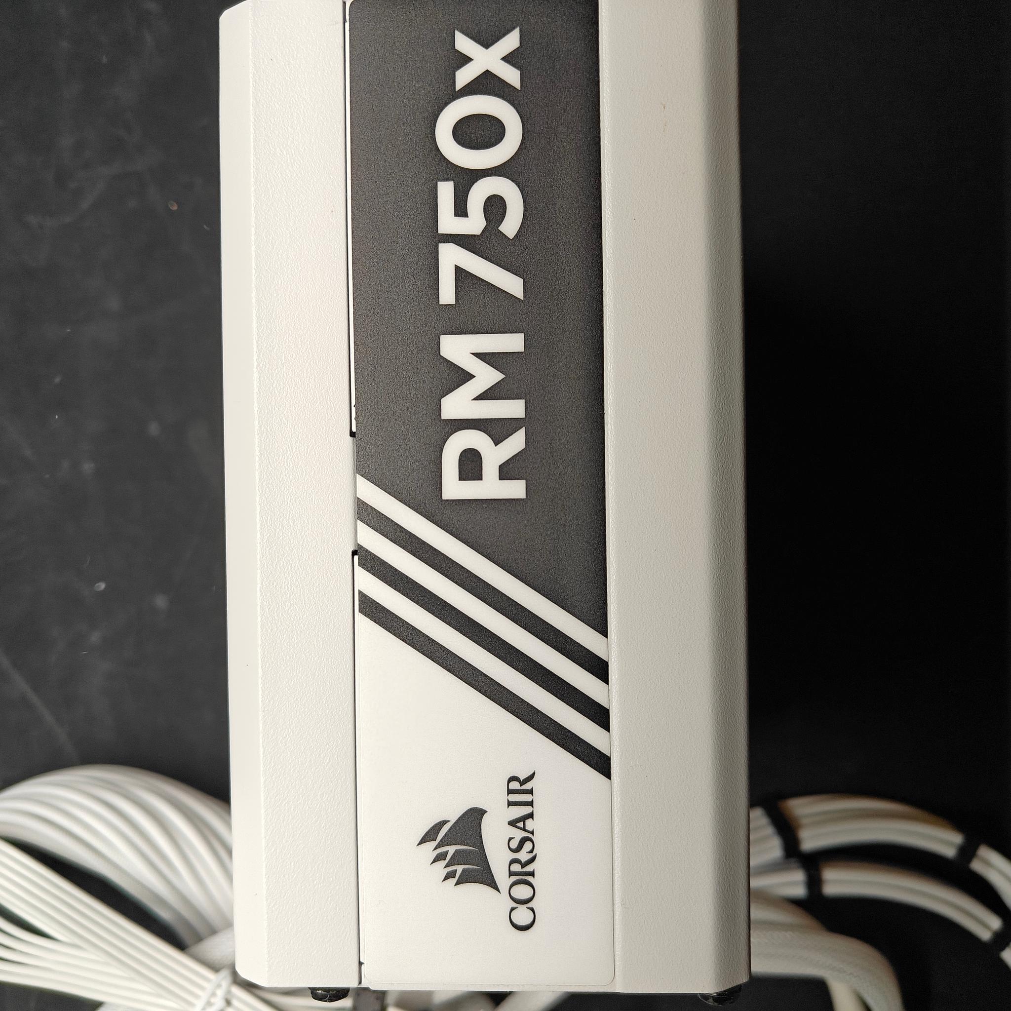 Corsair RM750x 750W 80 Plus Gold Fully Modular Power Supply W/ Cable Extensions