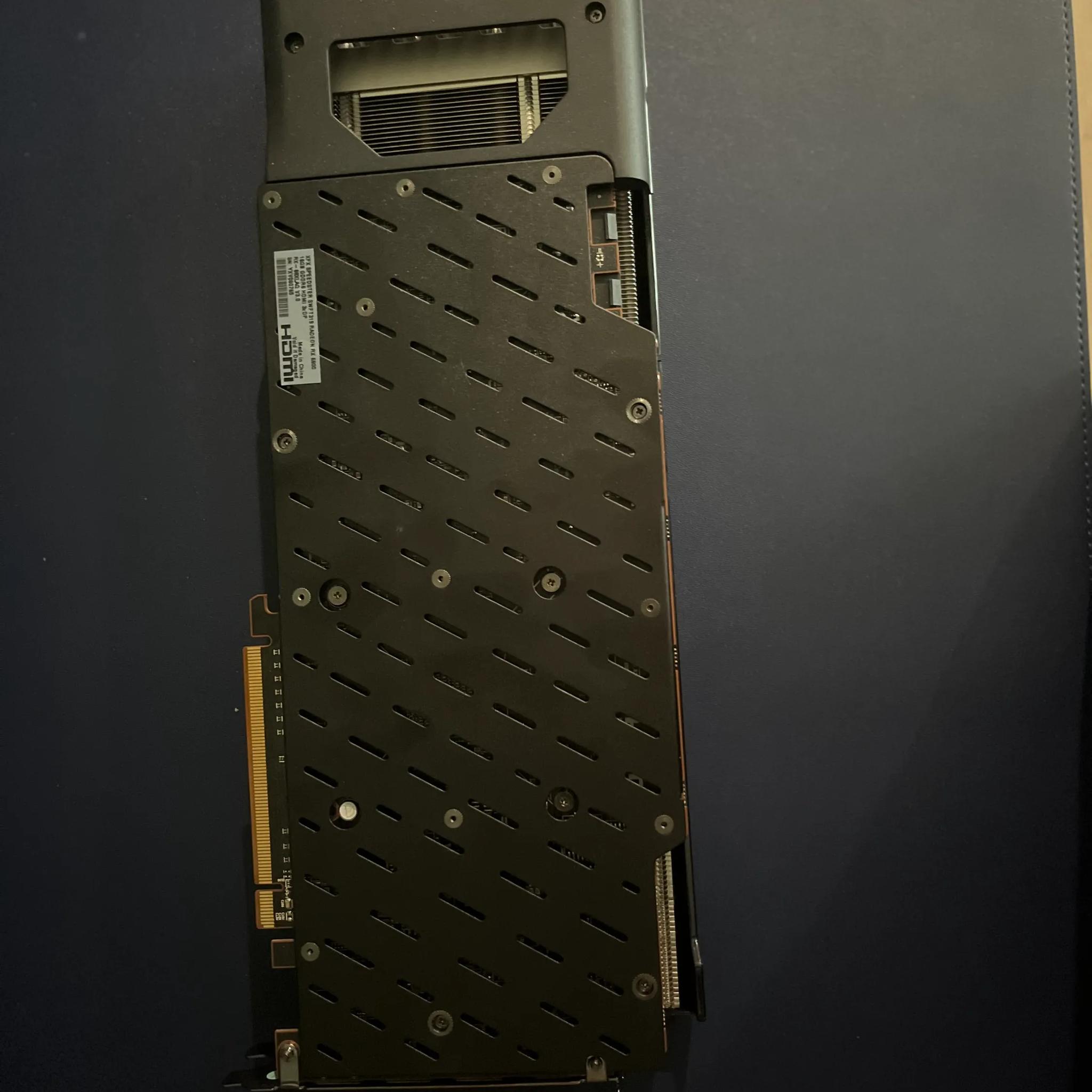 XFX SWFT 319 RX 6800 16gb