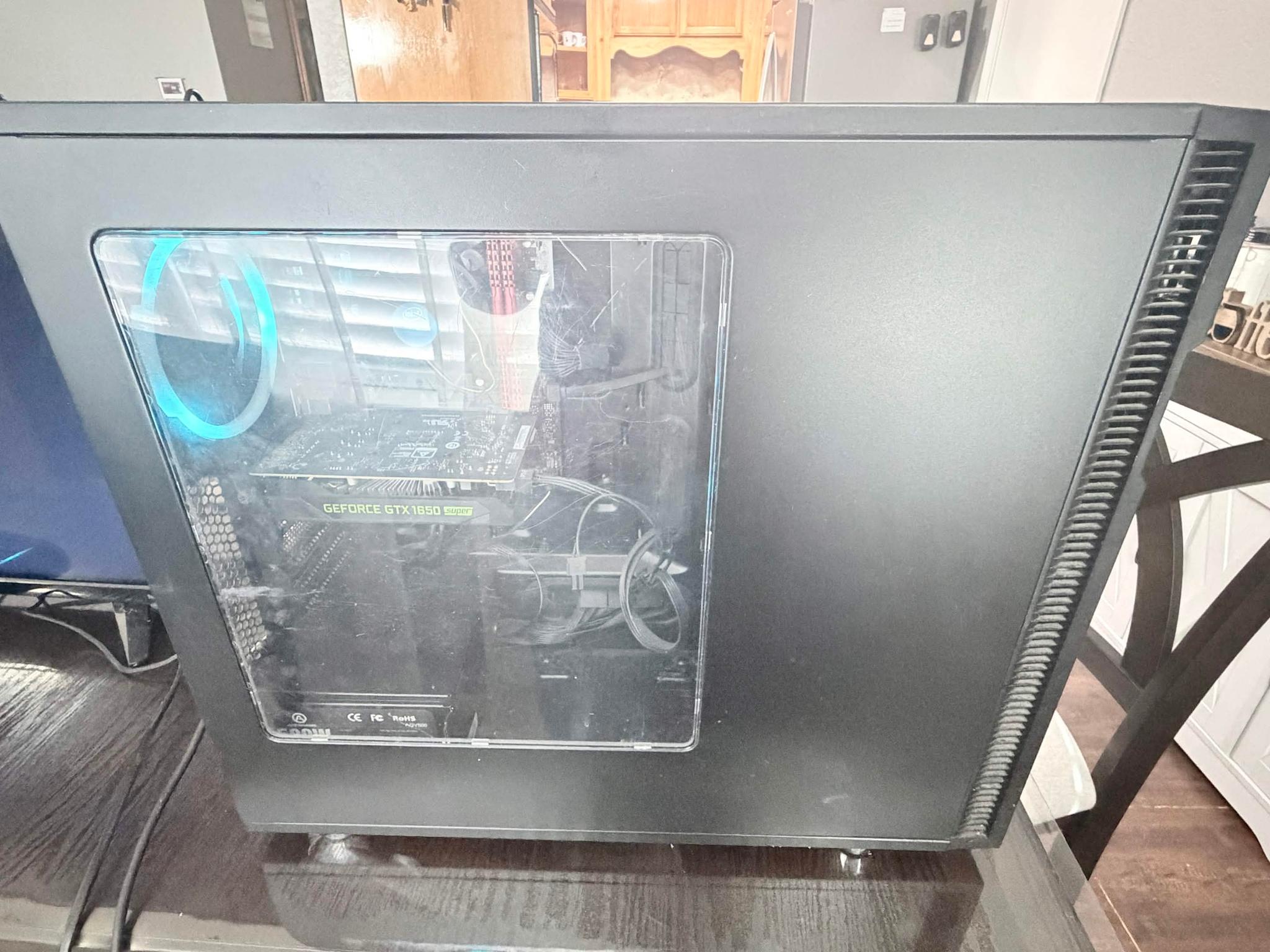 Gaming Pc Old but cheap