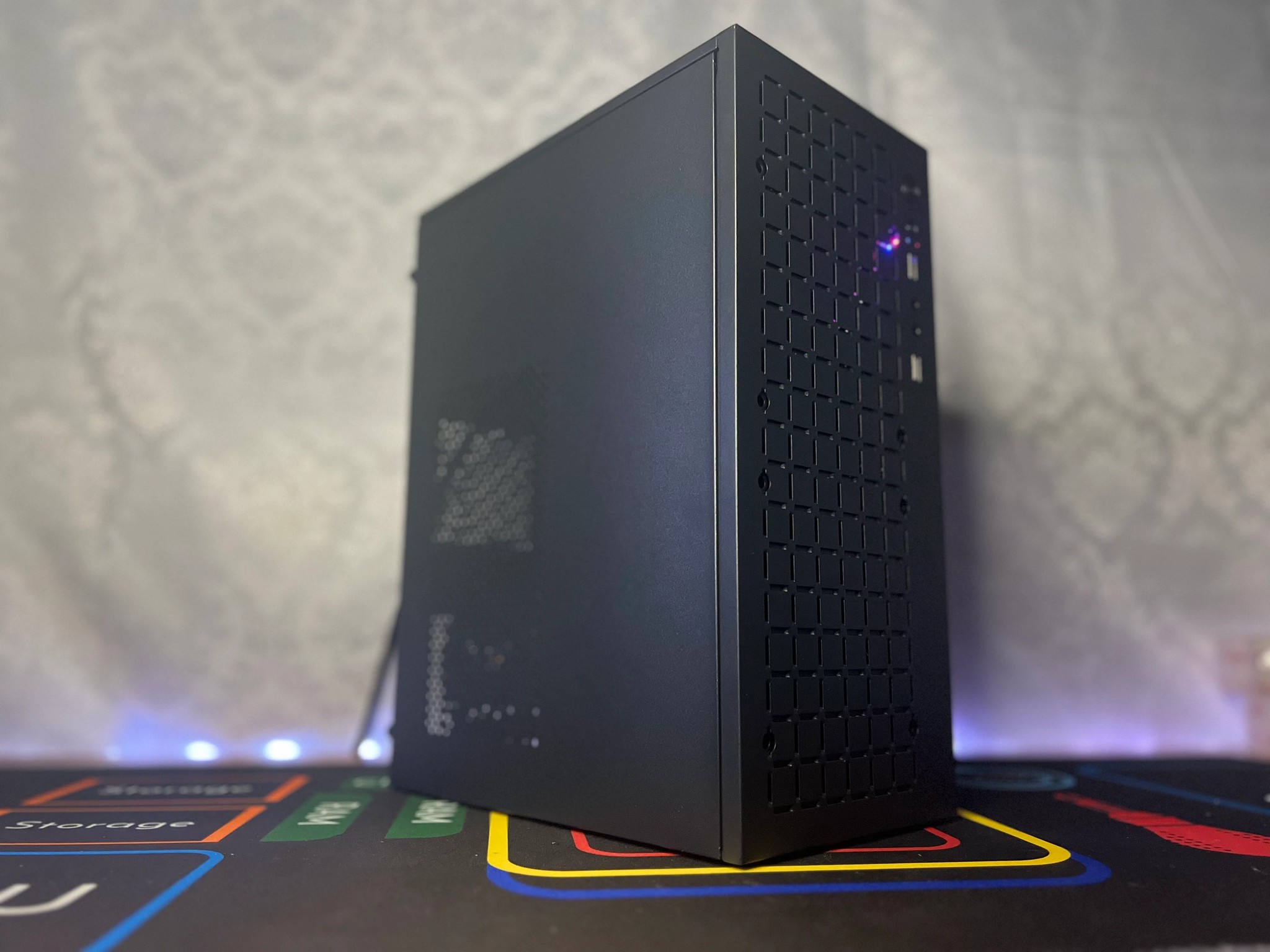 JR+ (Black) -Entry-Level Gaming PC - 10 Core Intel CPU & RX 6600