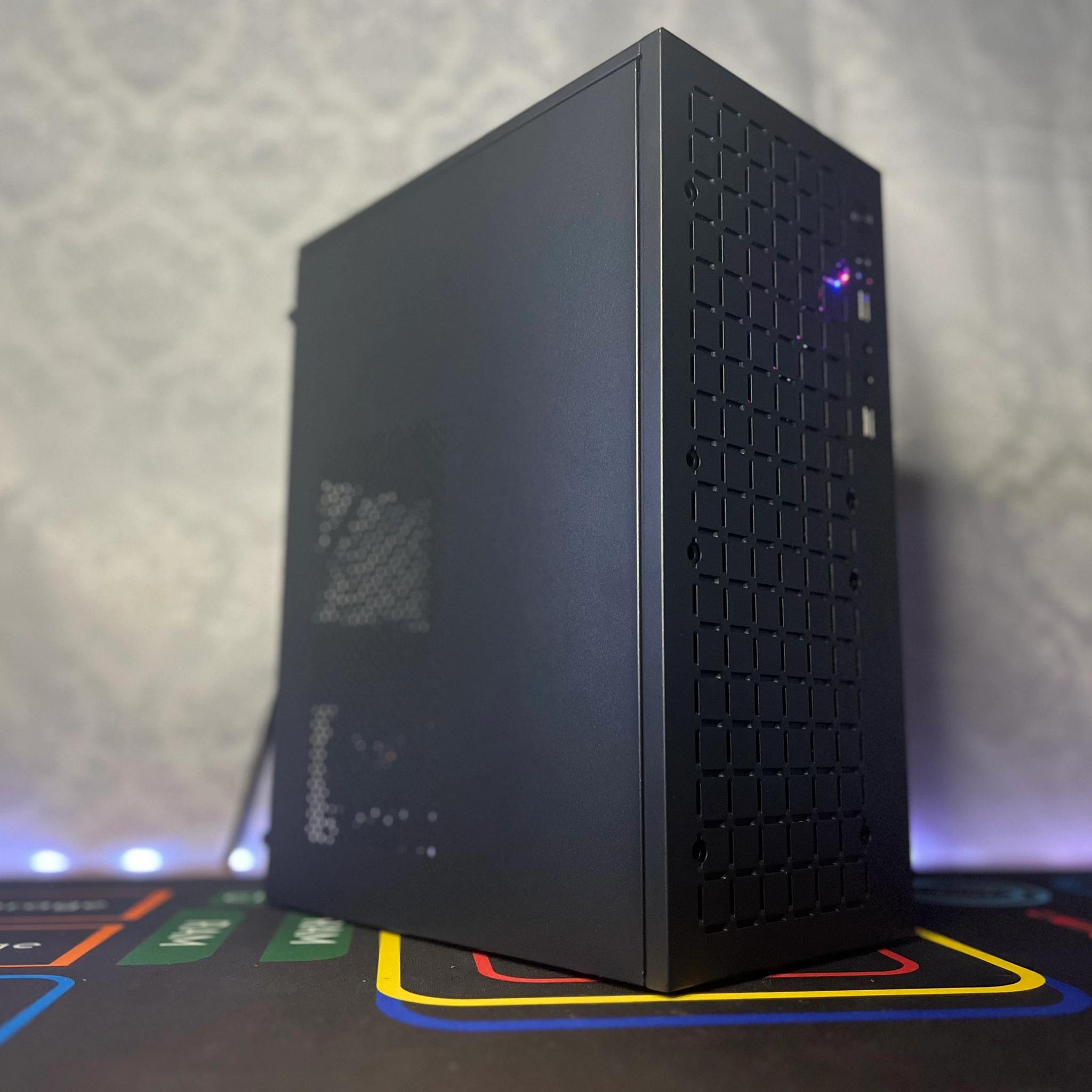 JR+ (Black) -Entry-Level Gaming PC - 10 Core Intel CPU & RX 6600