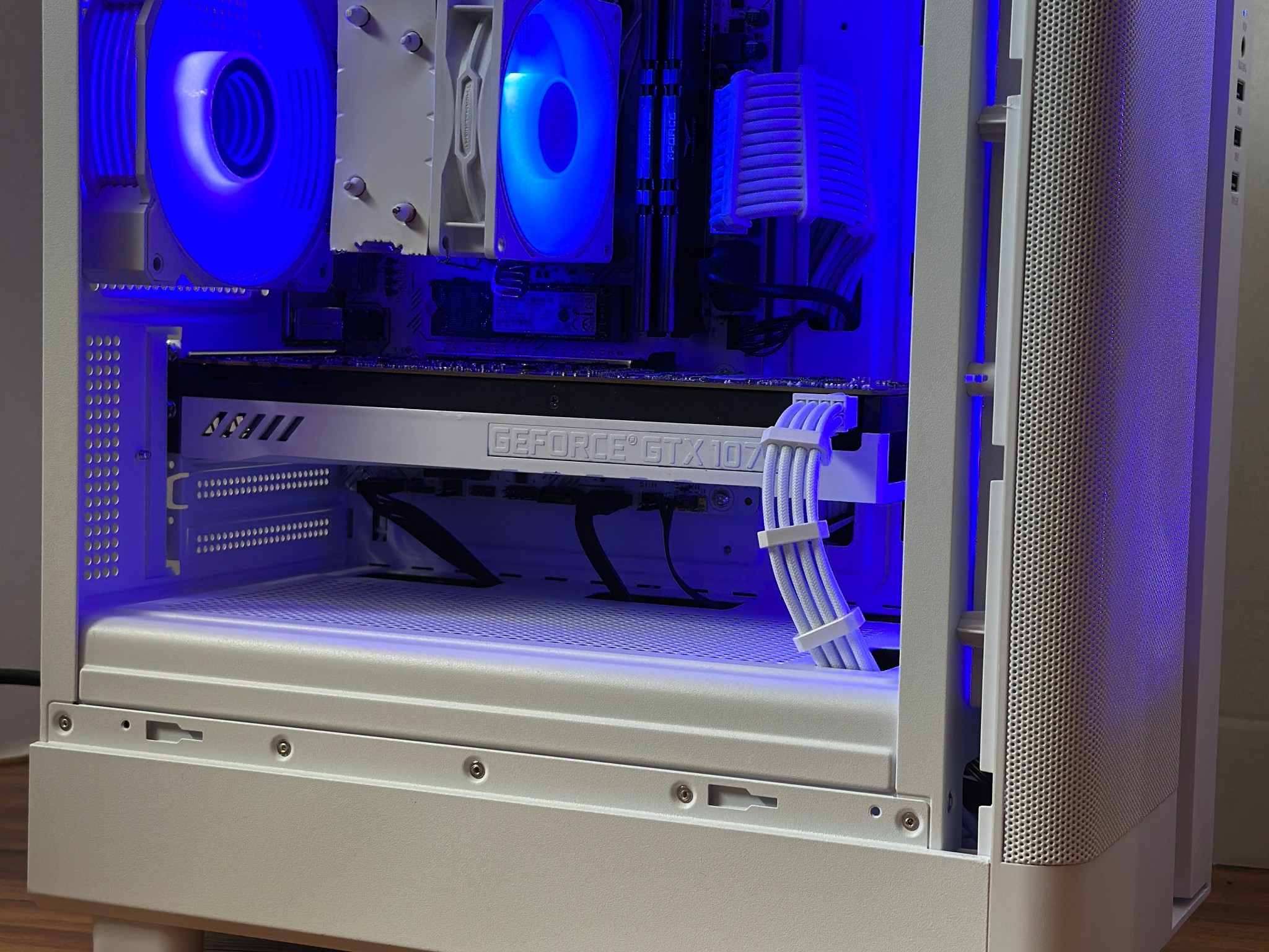 GTX 1070 | Ryzen 5 3600 | 16GB DDR4 | 1.12TB | Win 11 | Office 2024 | WiFi + BT | Custom Gaming PC