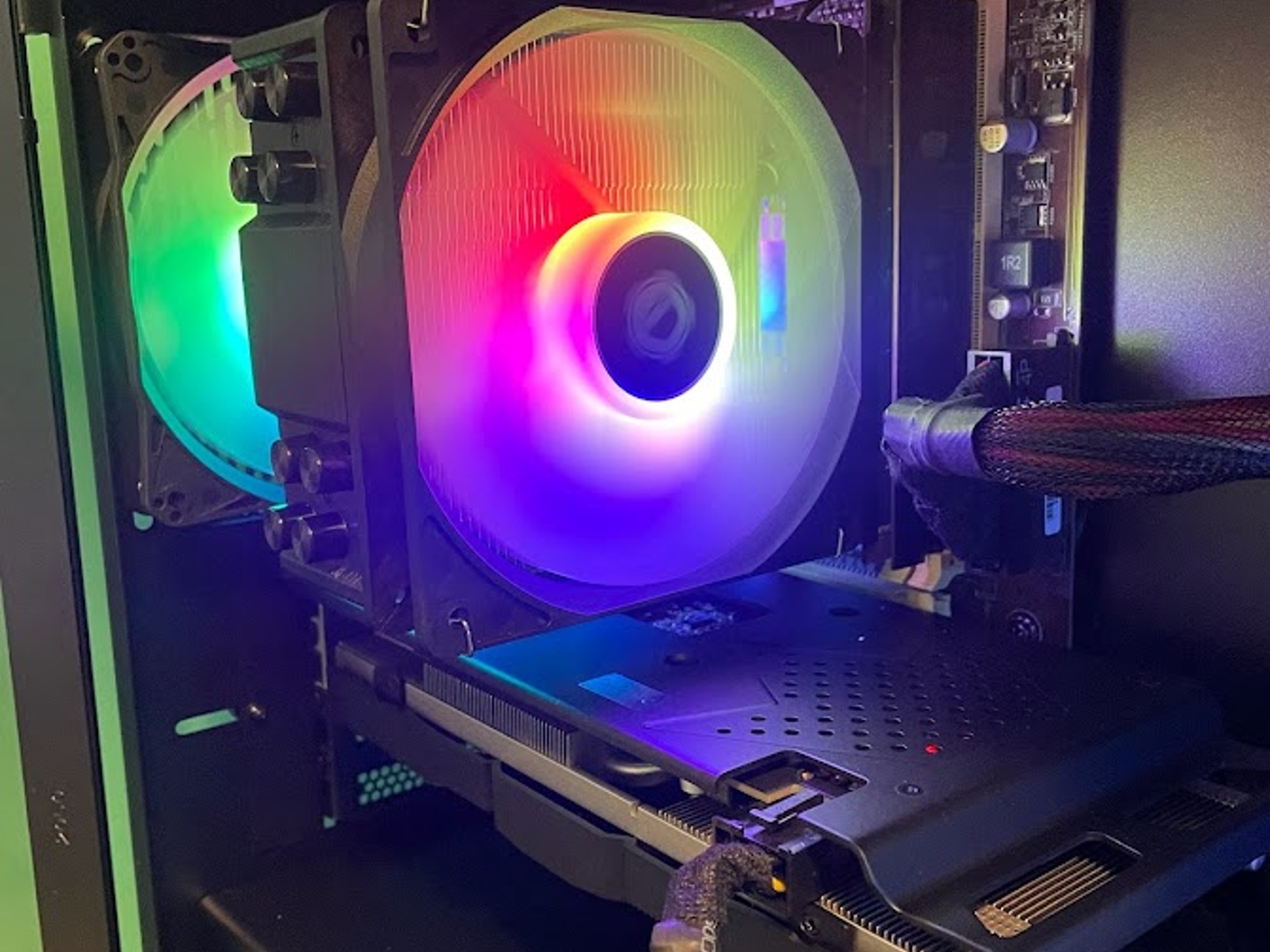 RGB Black Gaming PC| Intel i5 / Amd RX580 / 8GB / 128GB Ssd + 500GB Win 10 Pro WiFi