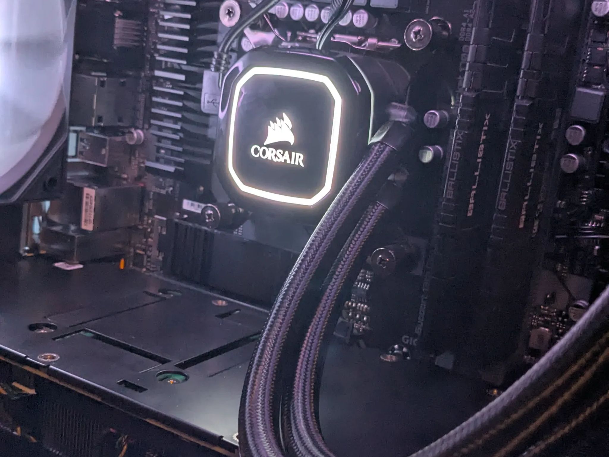 🔥RTX 3090, i5 12600KF, 32 GB RAM, 1 TB Storage