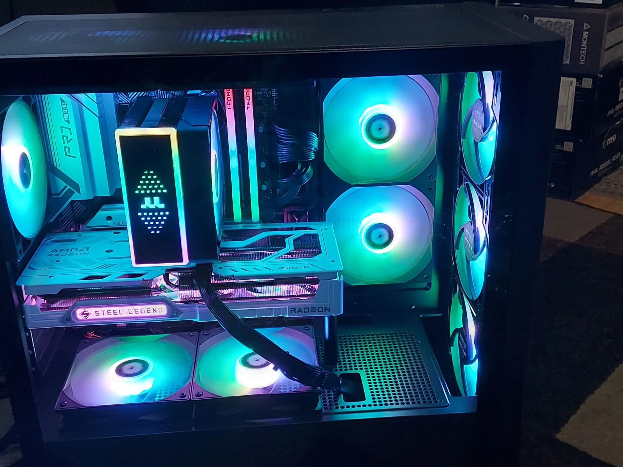 Ryzen 7700/RX 9060XT Gaming PC