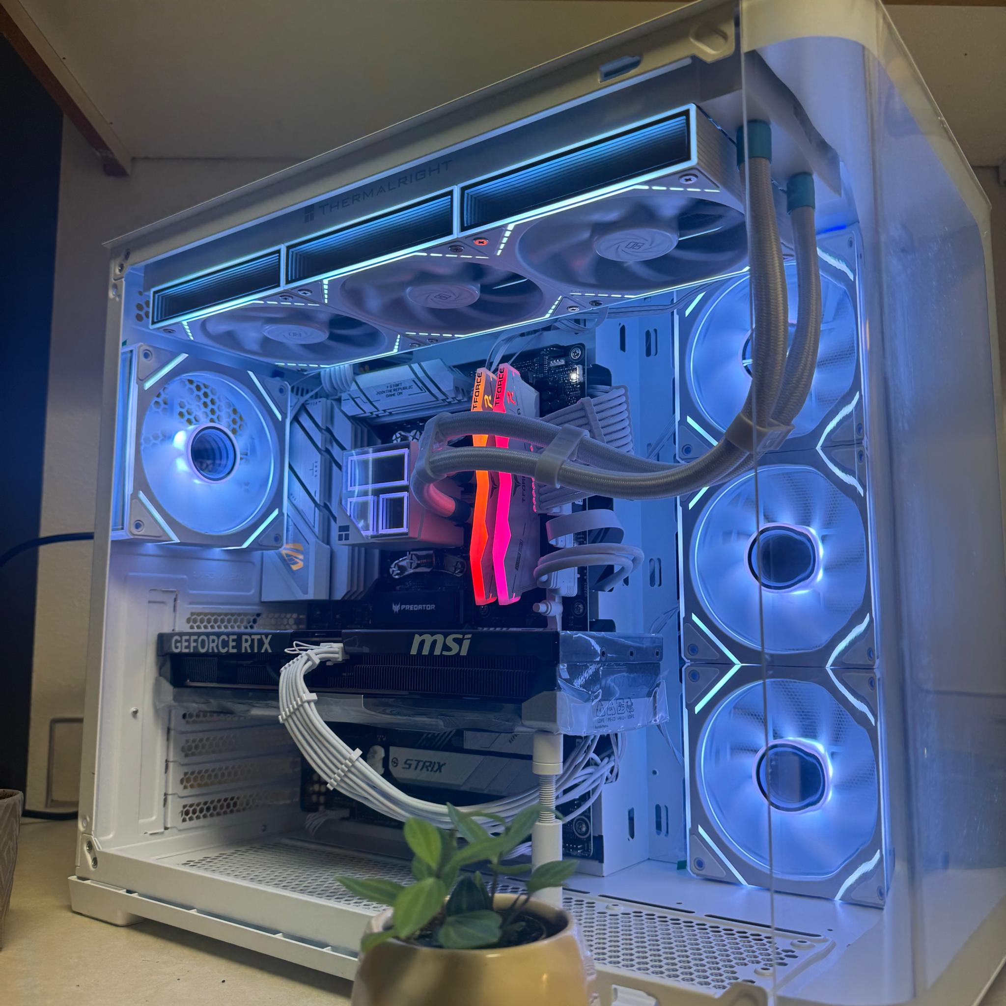 WHITE RTX 5080 GAMING PC | Ryzen 7 9800X3D | 32gb DDR5 RAM | 2tb SSD