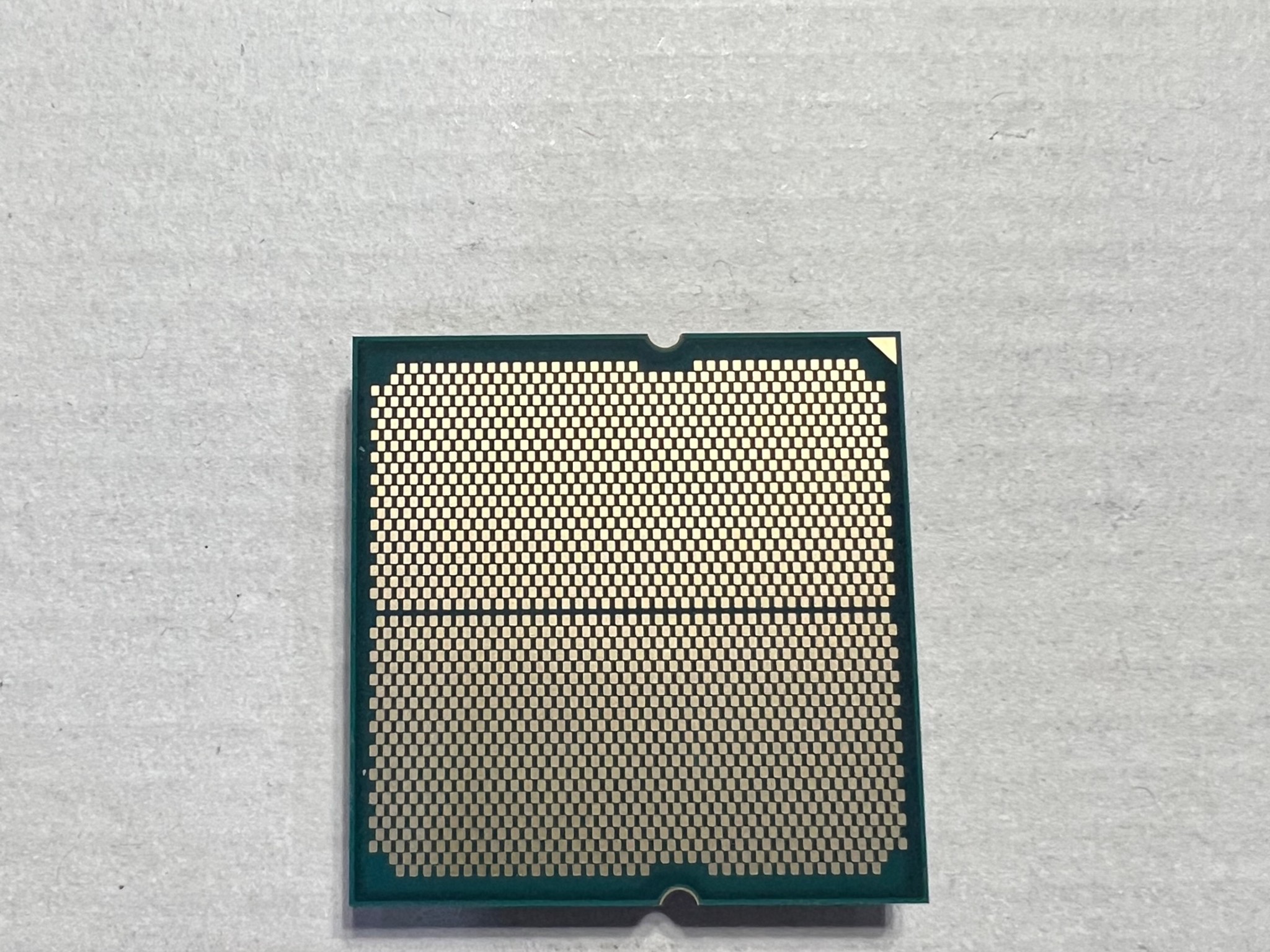 AMD Ryzen™ 7 7700X 8-Core, 16-Thread Unlocked Desktop Processor