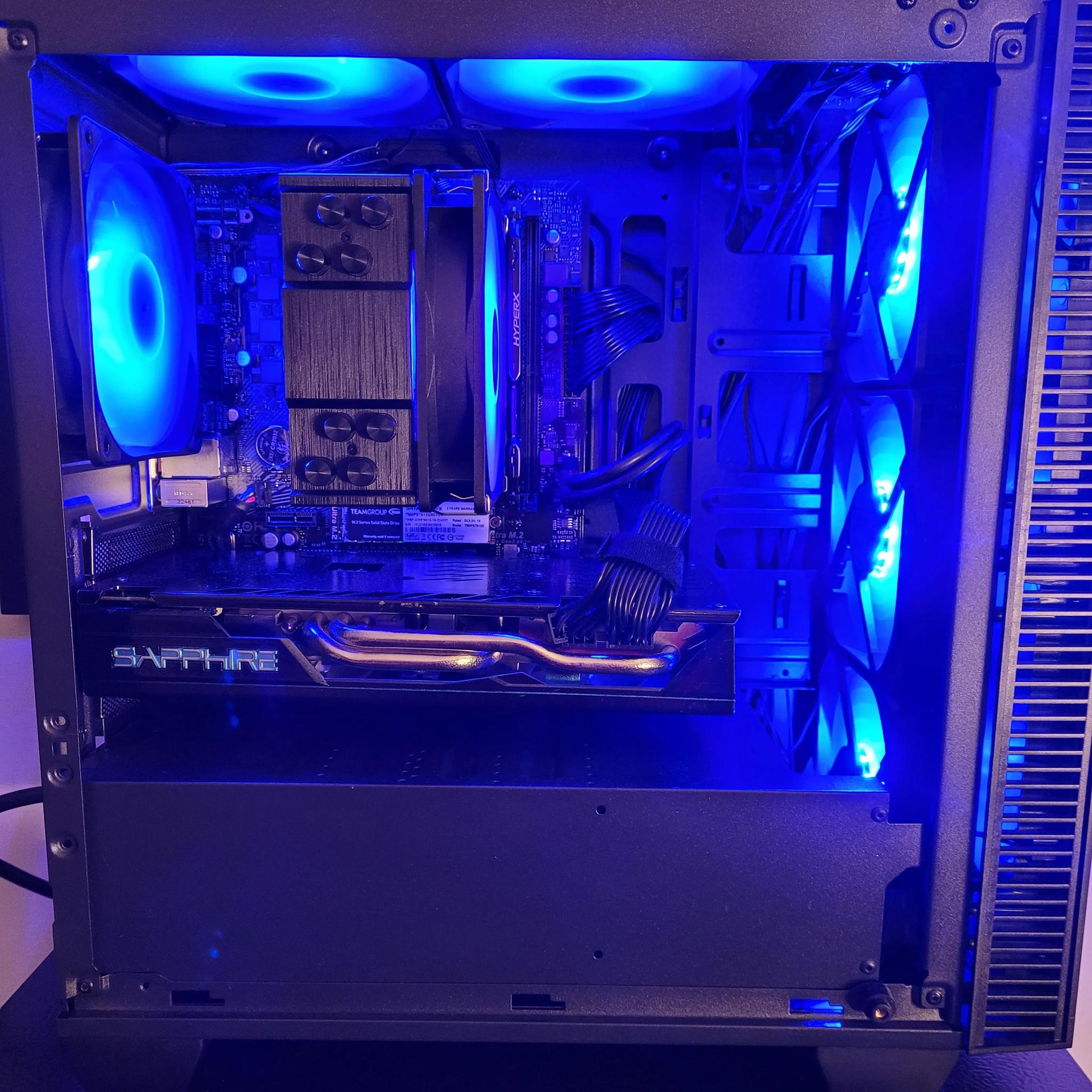 ICE COLD! | AMD Ryzen 5 3600 & Radeon RX 590 Sapphire Nitro 8GB