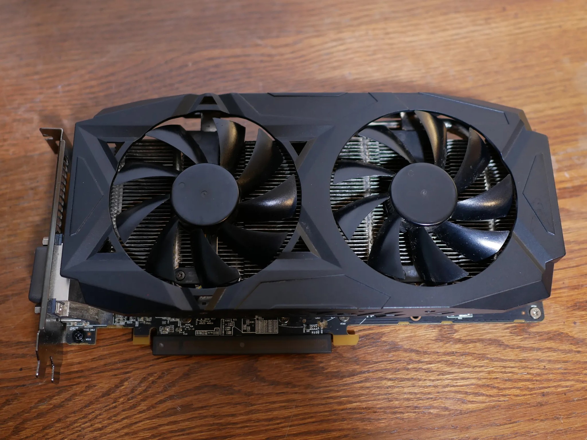 PowerColor AMD Radeon RX 580 8GB GDDR5 Graphics Card ‎AXRX 580 8GBD5-3DHDV2/OC