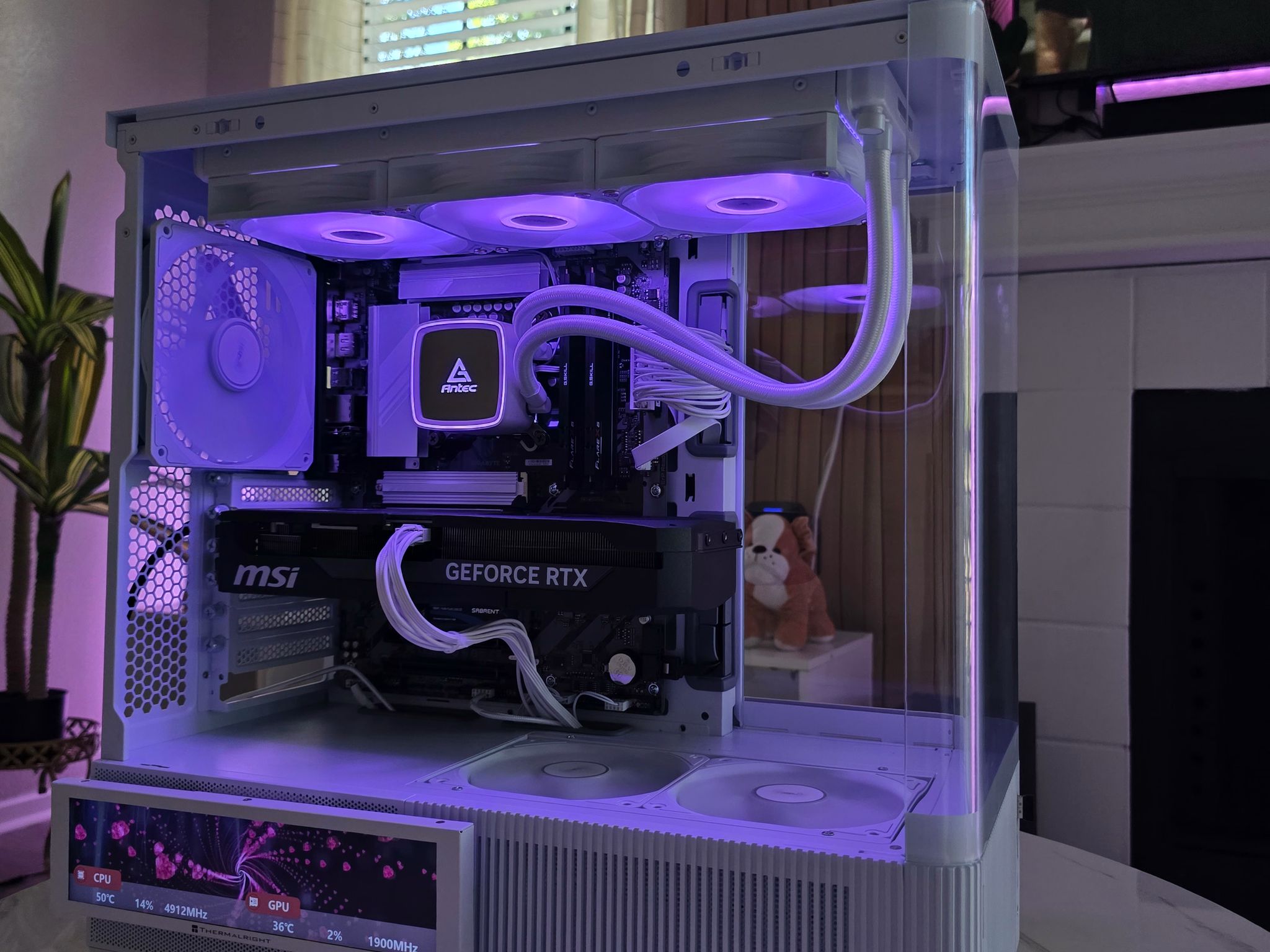 GeForce RTX 5070 Custom Gaming PC - Core Ultra 5 250K Plus, 32GB RAM, 4TB STORAGE