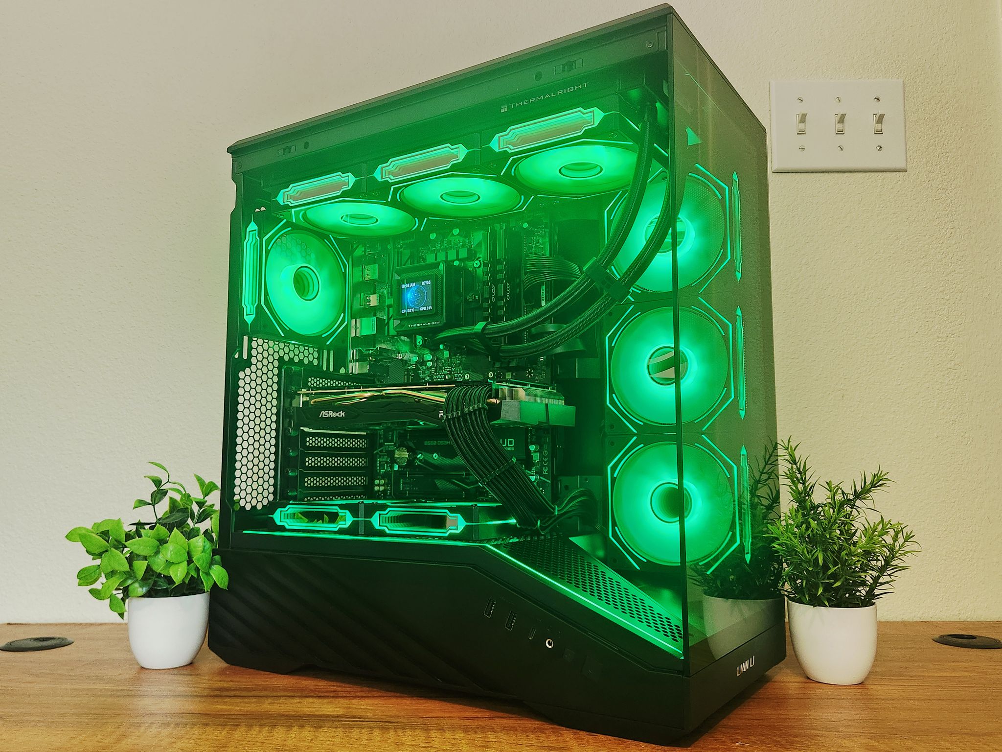 RX 6700XT | i7 11700F | 16GB RAM | 1TB SSD | WiFi + BT | WINDOWS 11