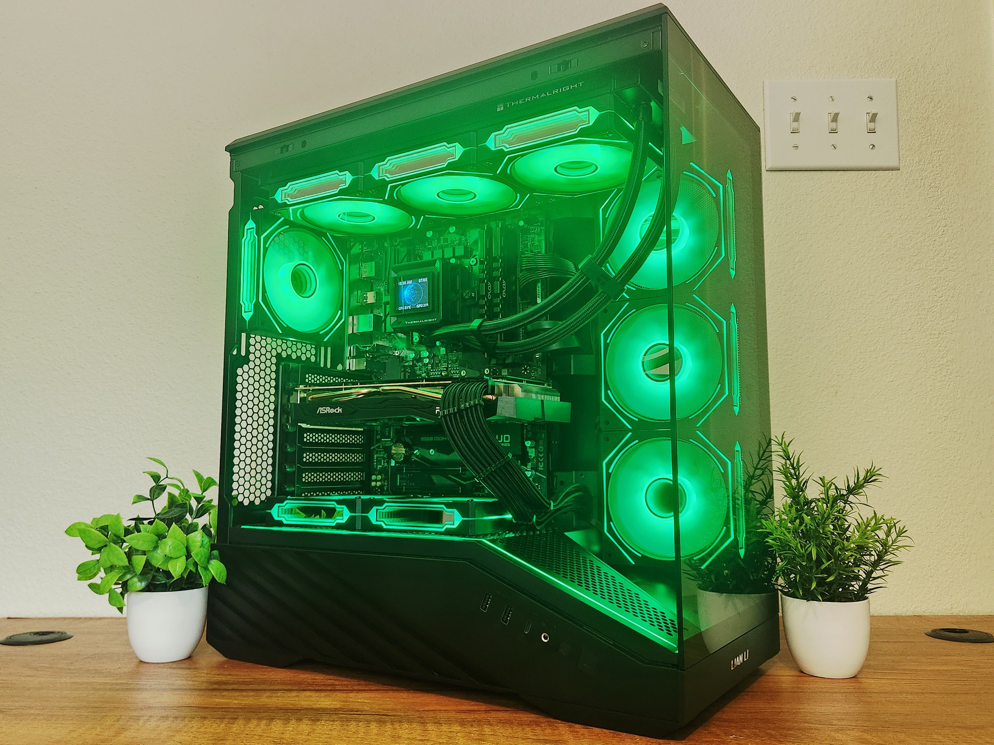 RX 6700XT | i7 11700F | 16GB RAM | 1TB SSD | WiFi + BT | WINDOWS 11