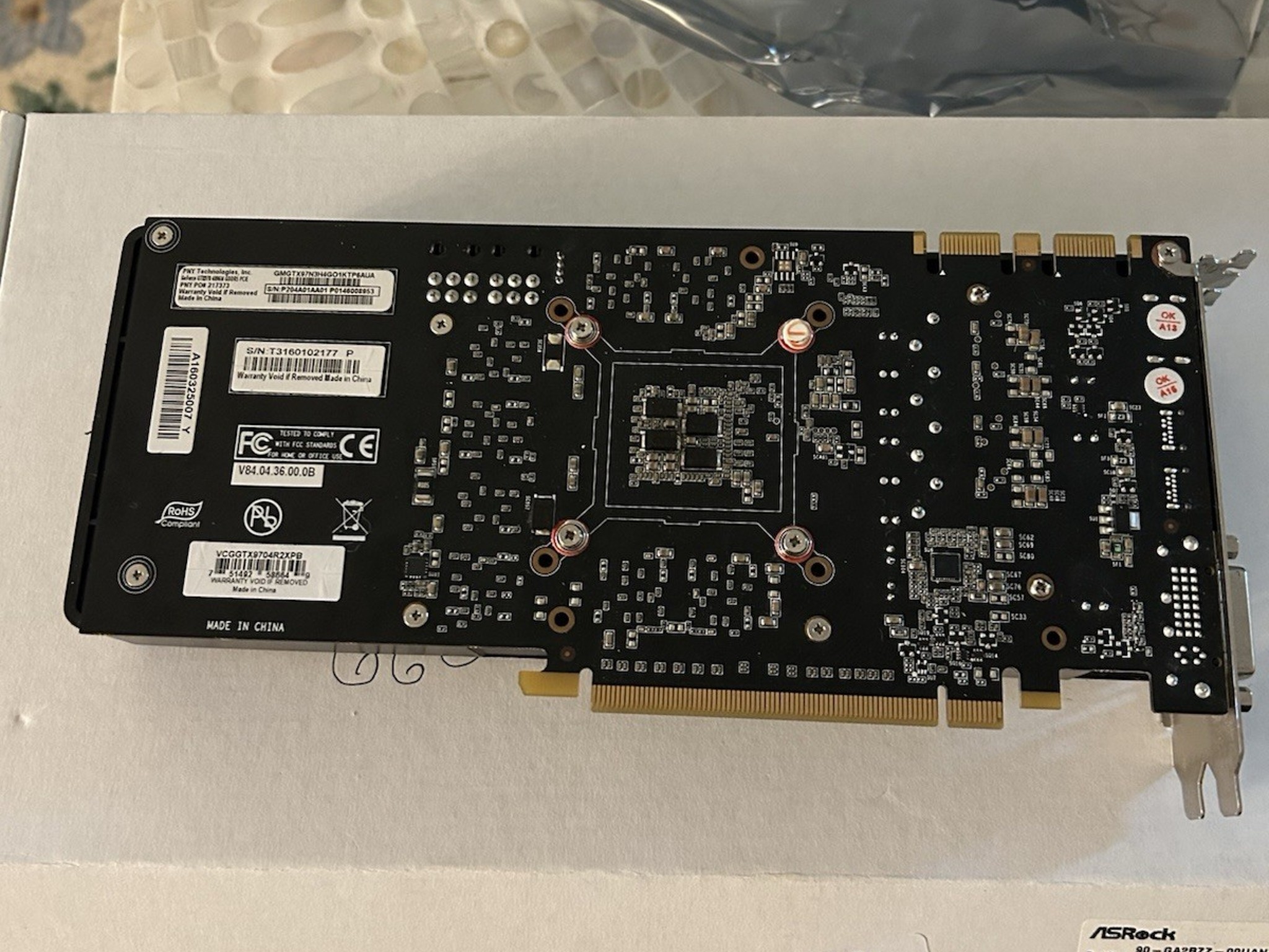PNY GeForce GTX 970 4GB GDDR5 Graphics Card (VCGGTX9704R2XPB)