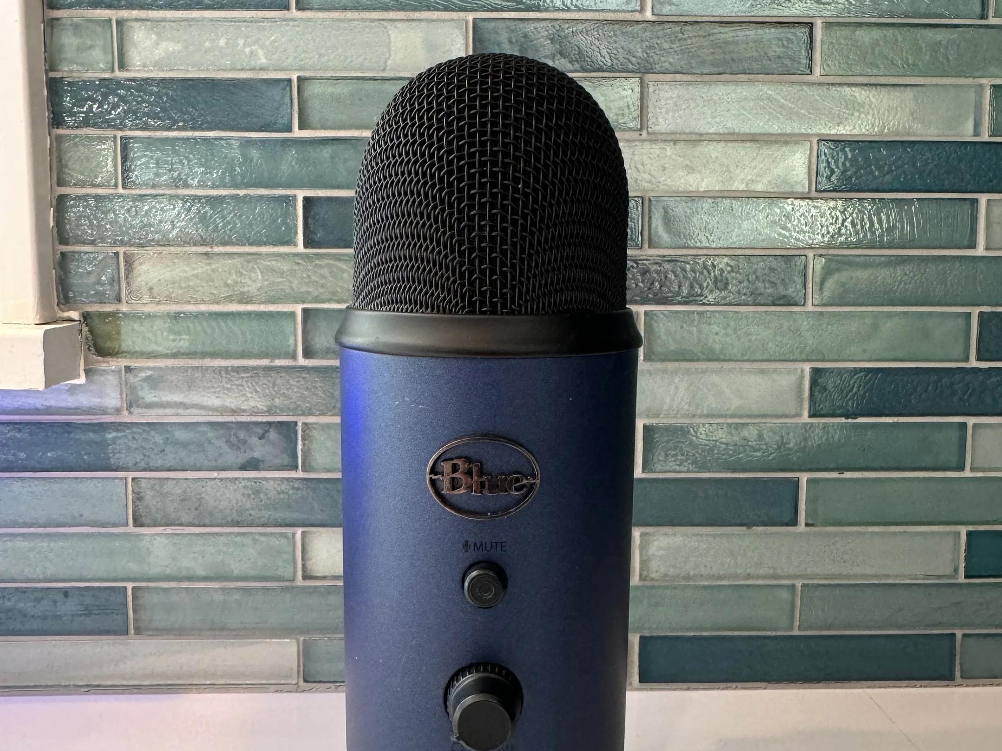 Blue Yeti Microphone (No Cables Or Mount)