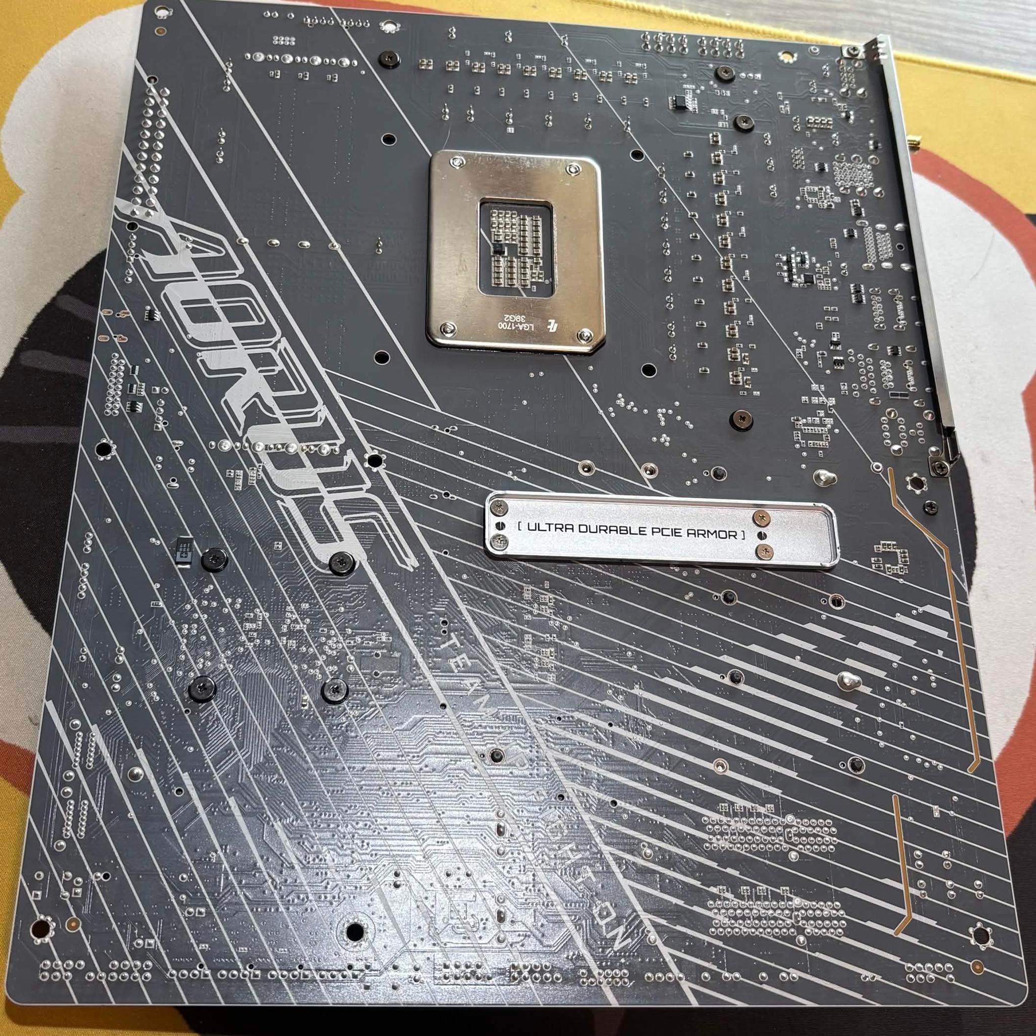 Gigabyte Z790 AORUS PRO X