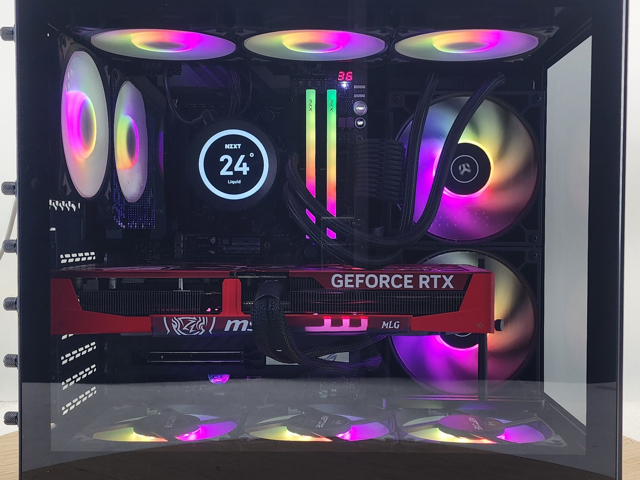Gaming PC Ryzen 7 9700X 32GB RAM 1TB SSD RTX 5070 Ti 16GB Windows 11 Computer