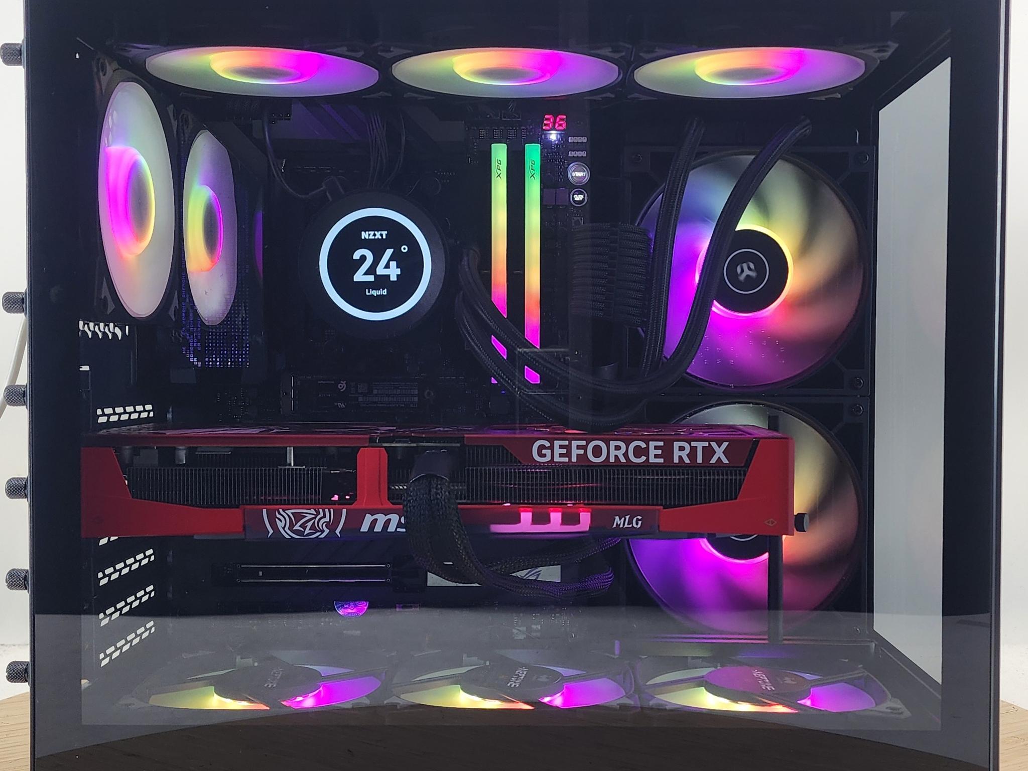Gaming PC Ryzen 7 9700X 32GB RAM 1TB SSD RTX 5070 Ti 16GB Windows 11 Computer