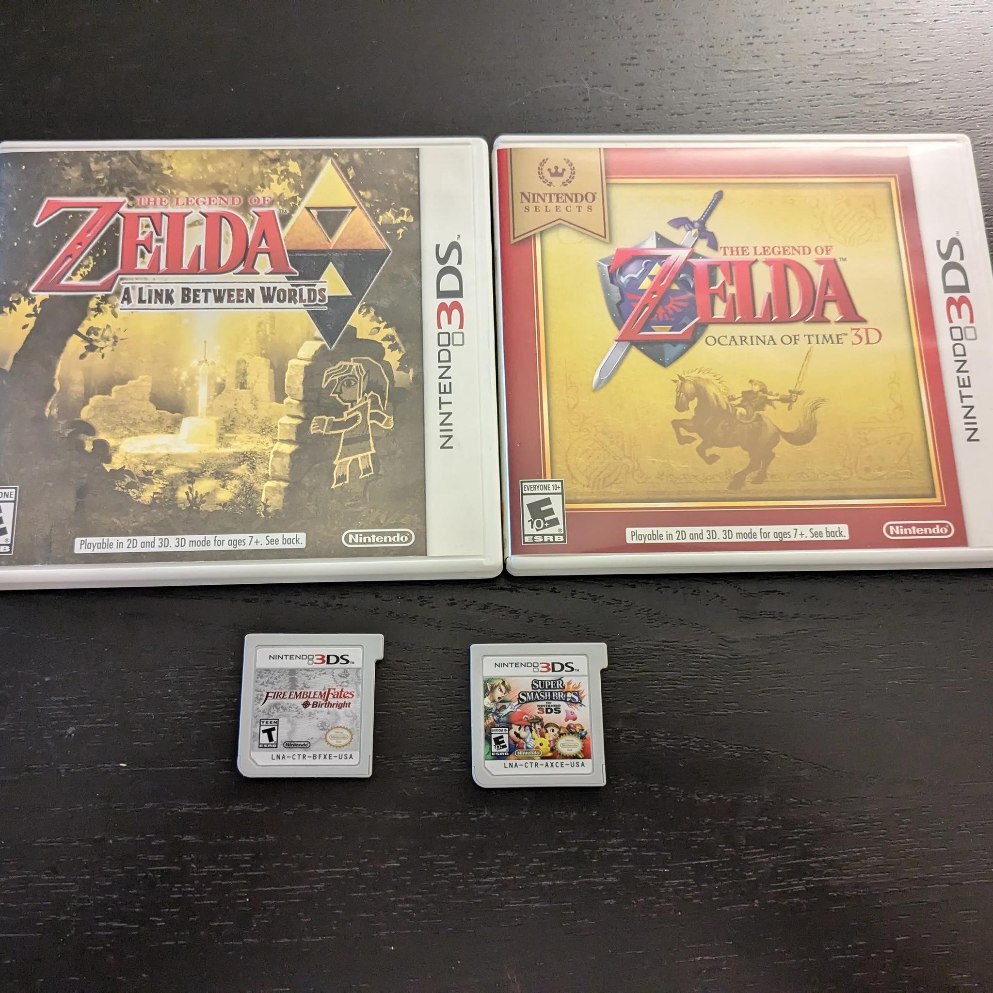 New Nintendo 3DS XL USED w/Case and 4 Games