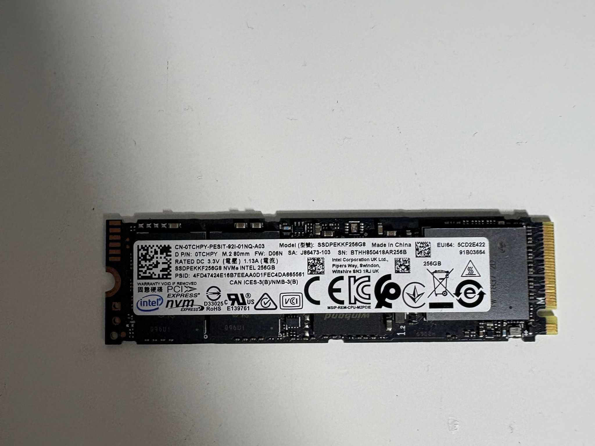 Intel 256GB Gen3.0x4 NVMe SSD