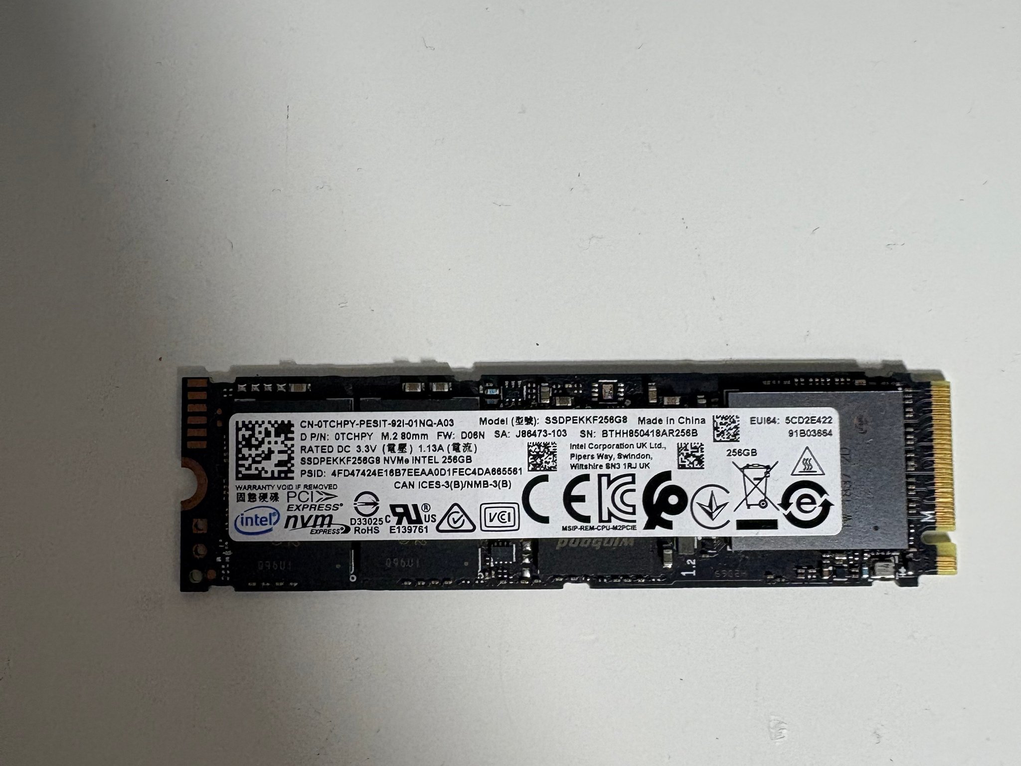 Intel 256GB Gen3.0x4 NVMe SSD