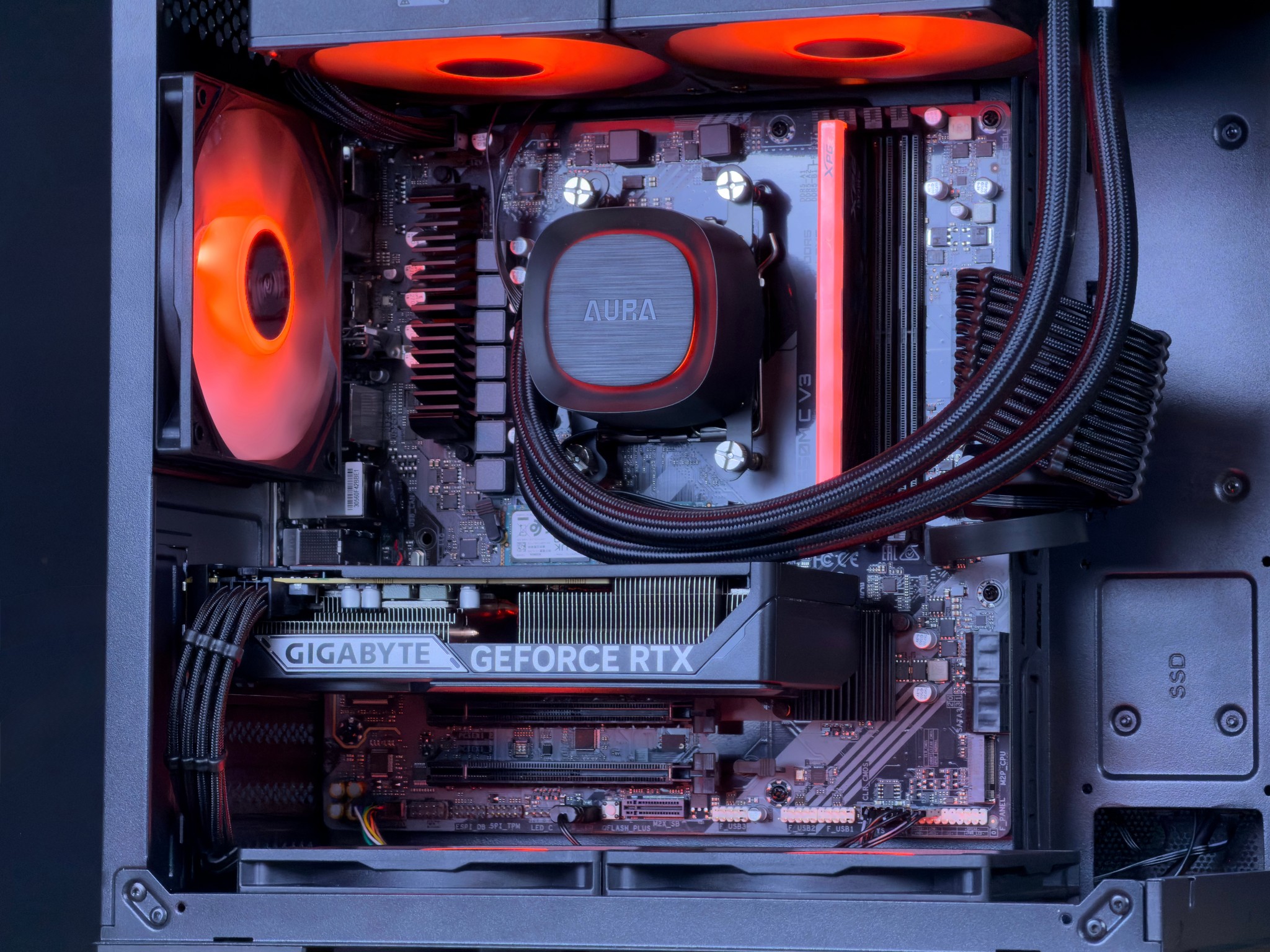 🌈RTX 5060 | R5 7600 | 16gb ddr5 | 1tb