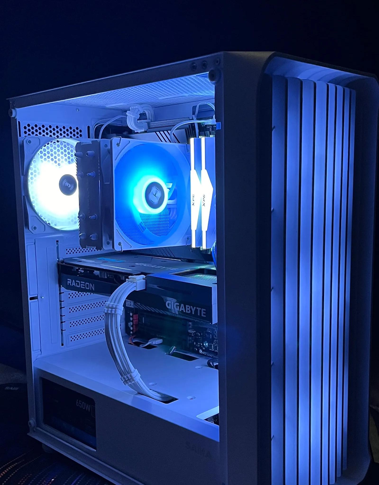 ⚪🔵DAYBREAK🔵⚪1080P Gaming and Streaming PC | AMD RX 6600, Intel Core i5, 16GB RAM, 512 NVME, 1TB SSD