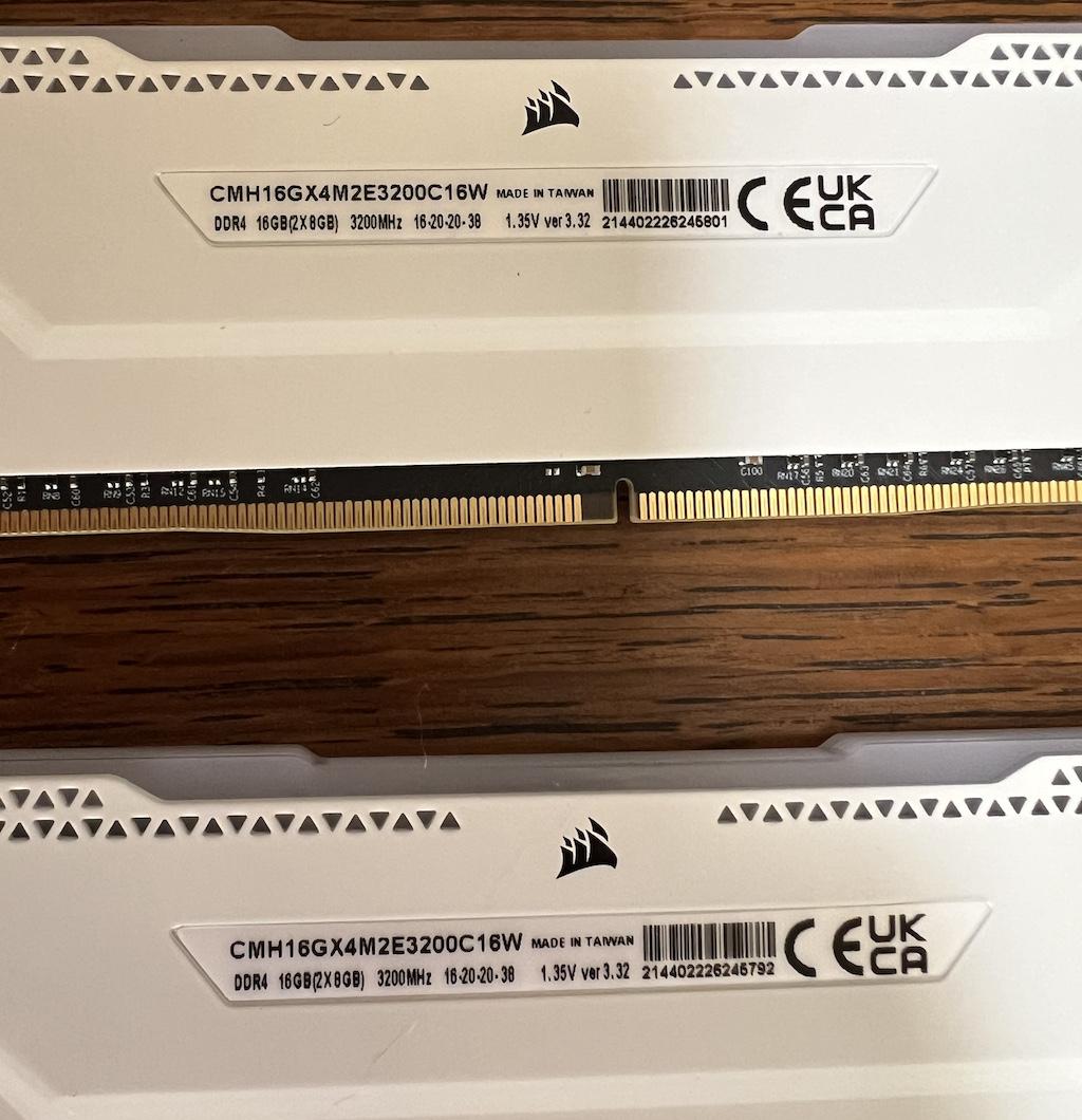 Corsair Vengeance RGB Pro SL 16GB DDR4 3200 CL16