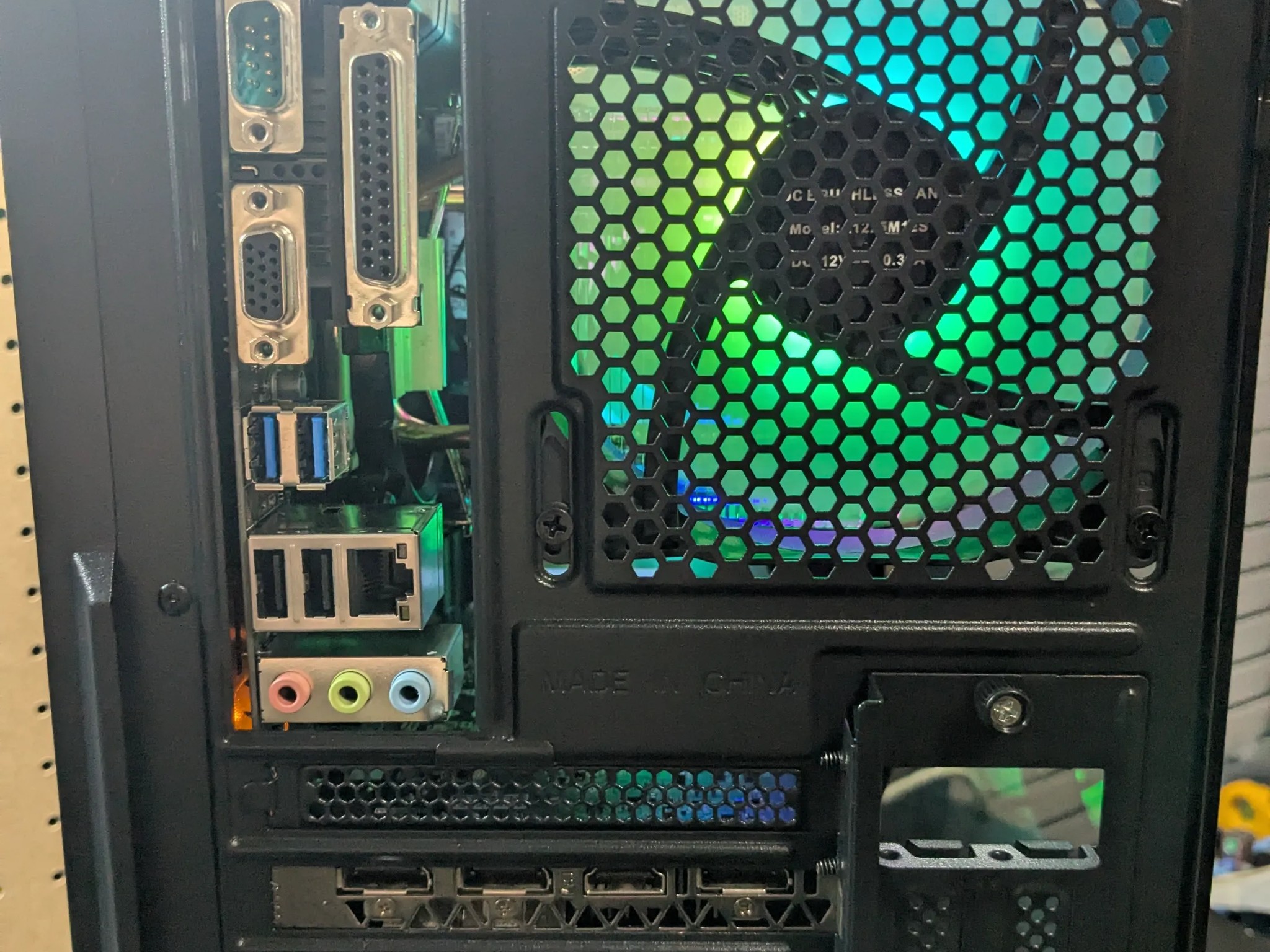 120 FPS Fortnite | 180 Day Warranty | i5-6600, 16GB RAM, 512GB SSD, GTX 1060 6GB, RGB, Win10, Wifi